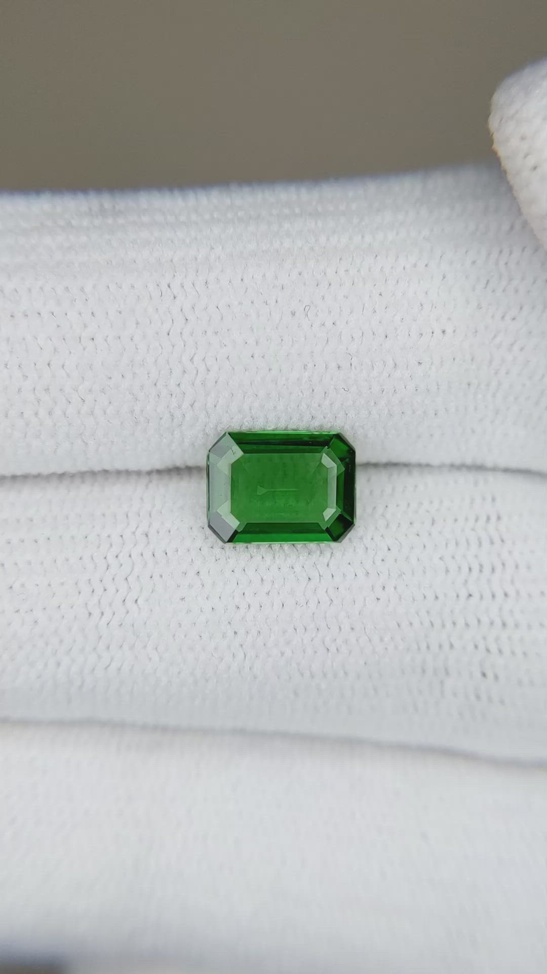 1.32 Ct. Tsavorite Garnet from East Africa Size Video