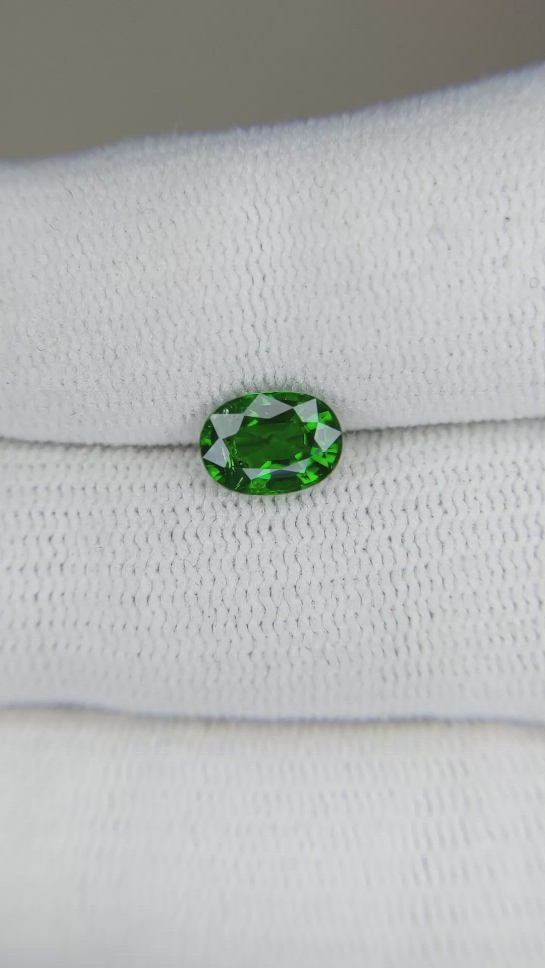 1.42 Ct. Tsavorite Garnet from East Africa Size Video