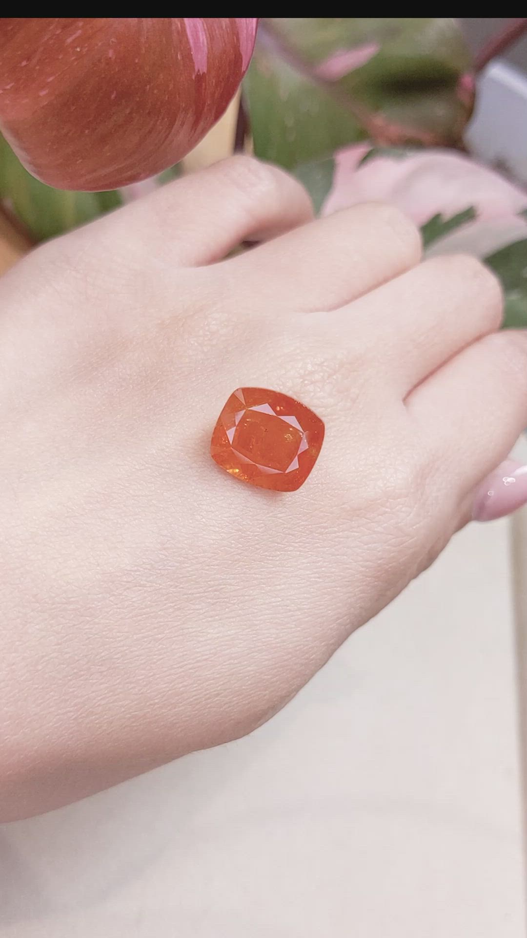 14.11 Ct. Spessartite Garnet from Nigeria Size Video