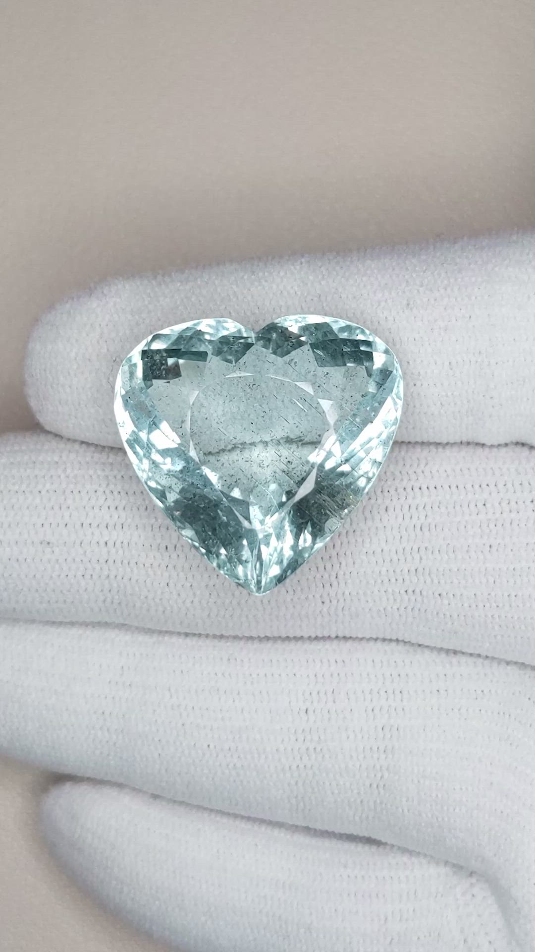 32.13 Ct. Aquamarine from Mozambique Size Video