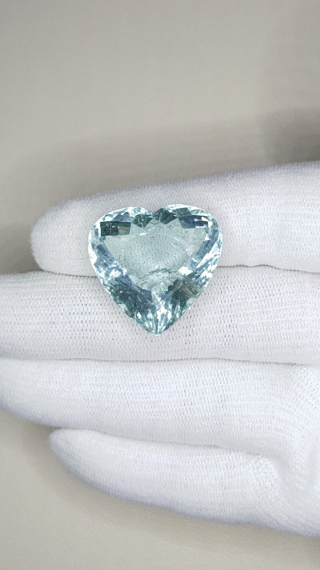 32.13 Ct. Aquamarine from Mozambique Size Video
