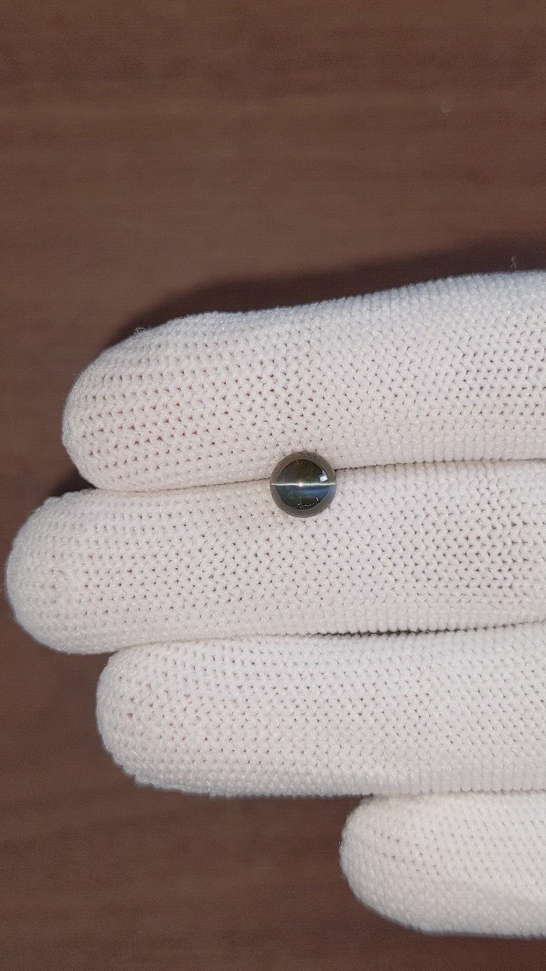 2.28 Ct. Cabochon Alexandrite from Madagascar Size Video