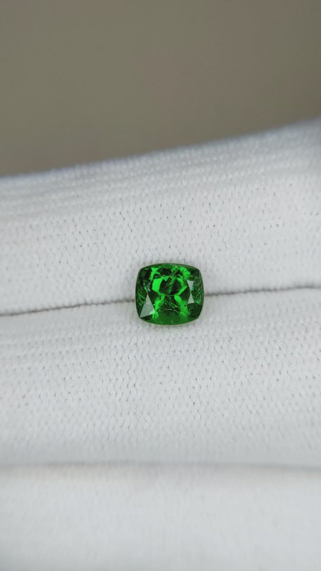 1.25 Ct. Tsavorite Garnet from Tanzania Size Video