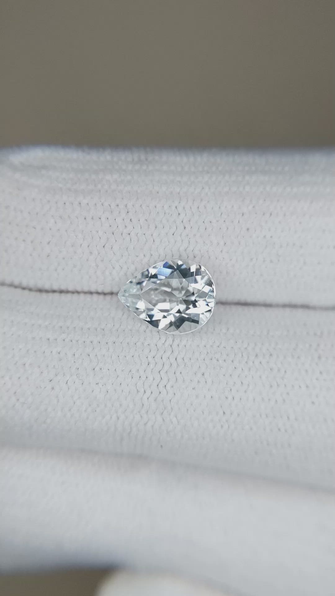 1.23 Ct. Goshenite from Madagascar Size Video