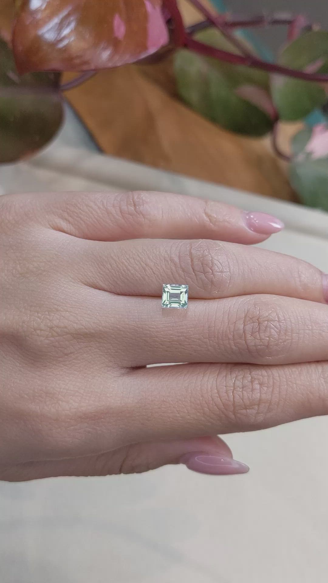 1.13 Ct. Beryl from Nigeria Size Video