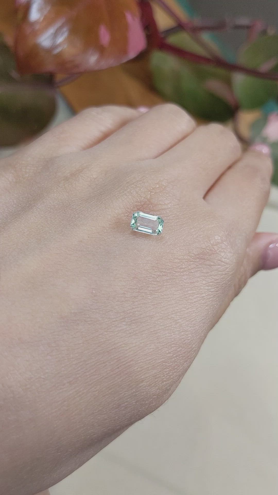 0.92 Ct. Beryl from Nigeria Size Video