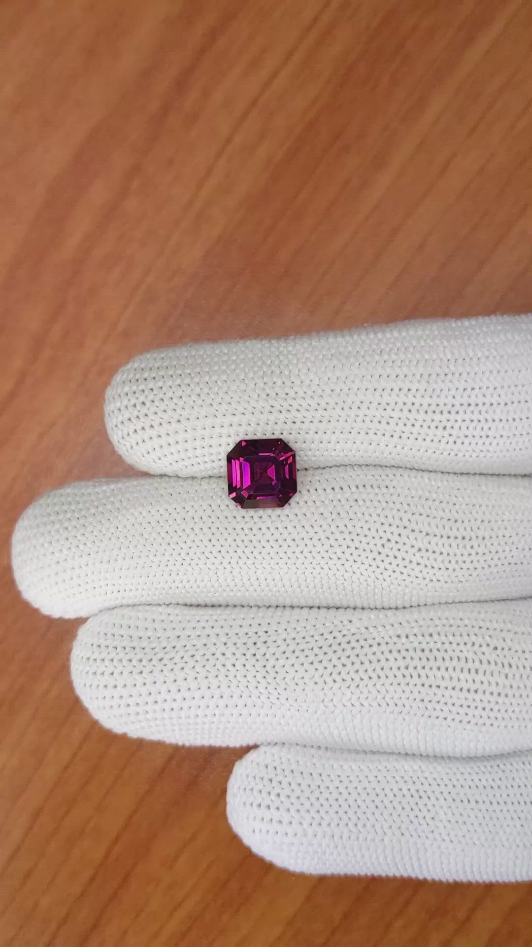 3.03 Ct. Rhodolite Garnet from Ceylon (Sri Lanka) Size Video