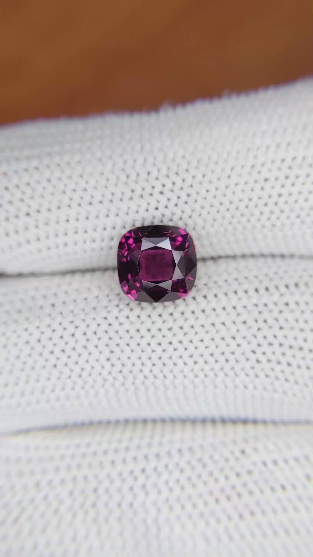 3.39 Ct. Rhodolite Garnet from Ceylon (Sri Lanka) Size Video