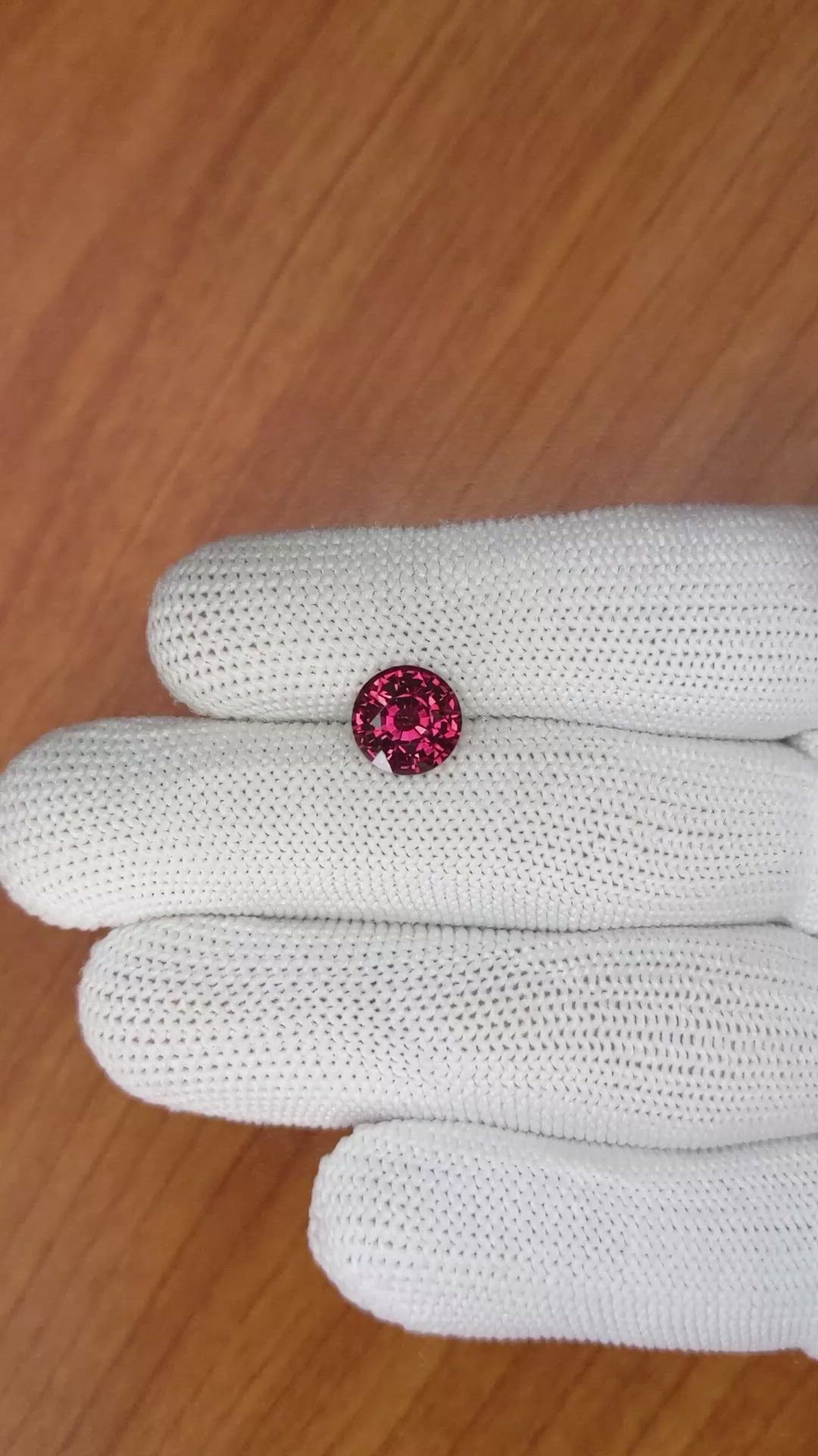 3.00 Ct. Rhodolite Garnet from Ceylon (Sri Lanka) Size Video