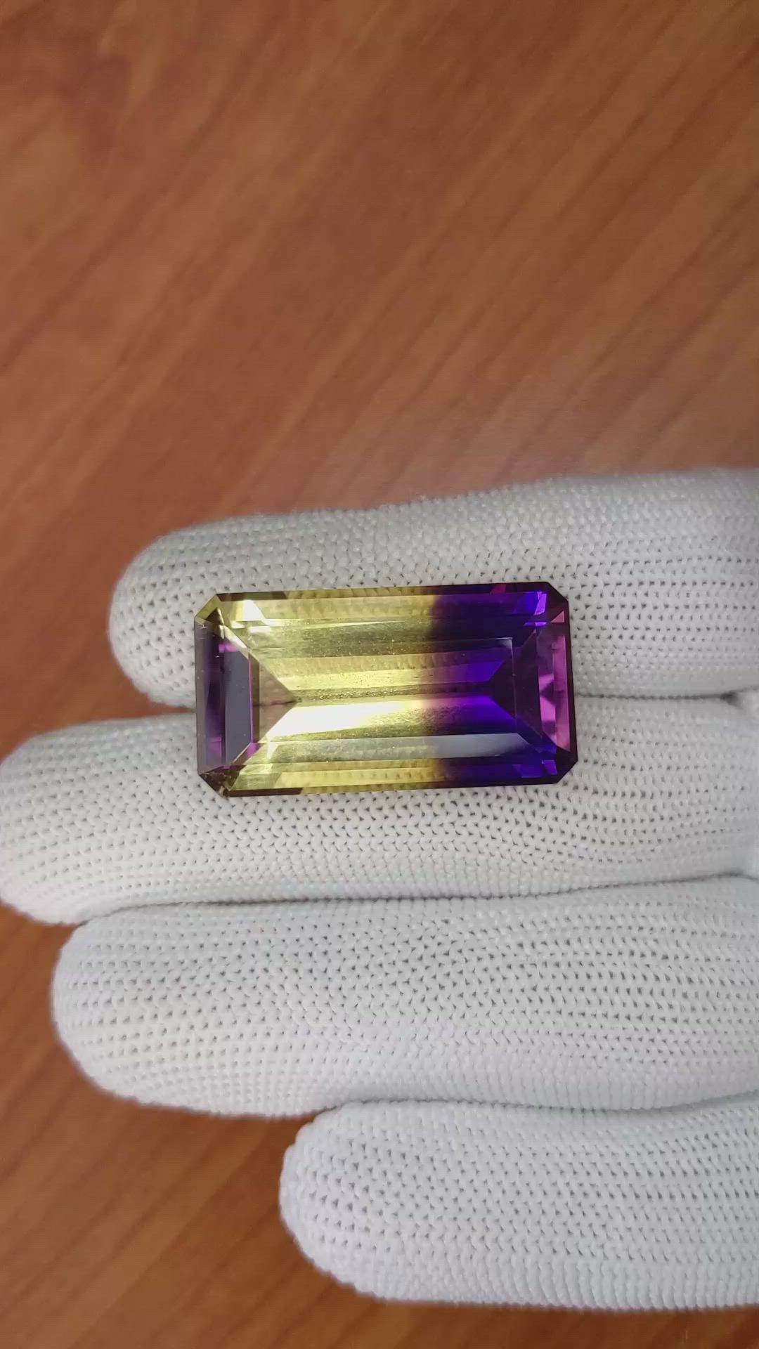 32.50 Ct. Ametrine from Ceylon (Sri Lanka) Size Video
