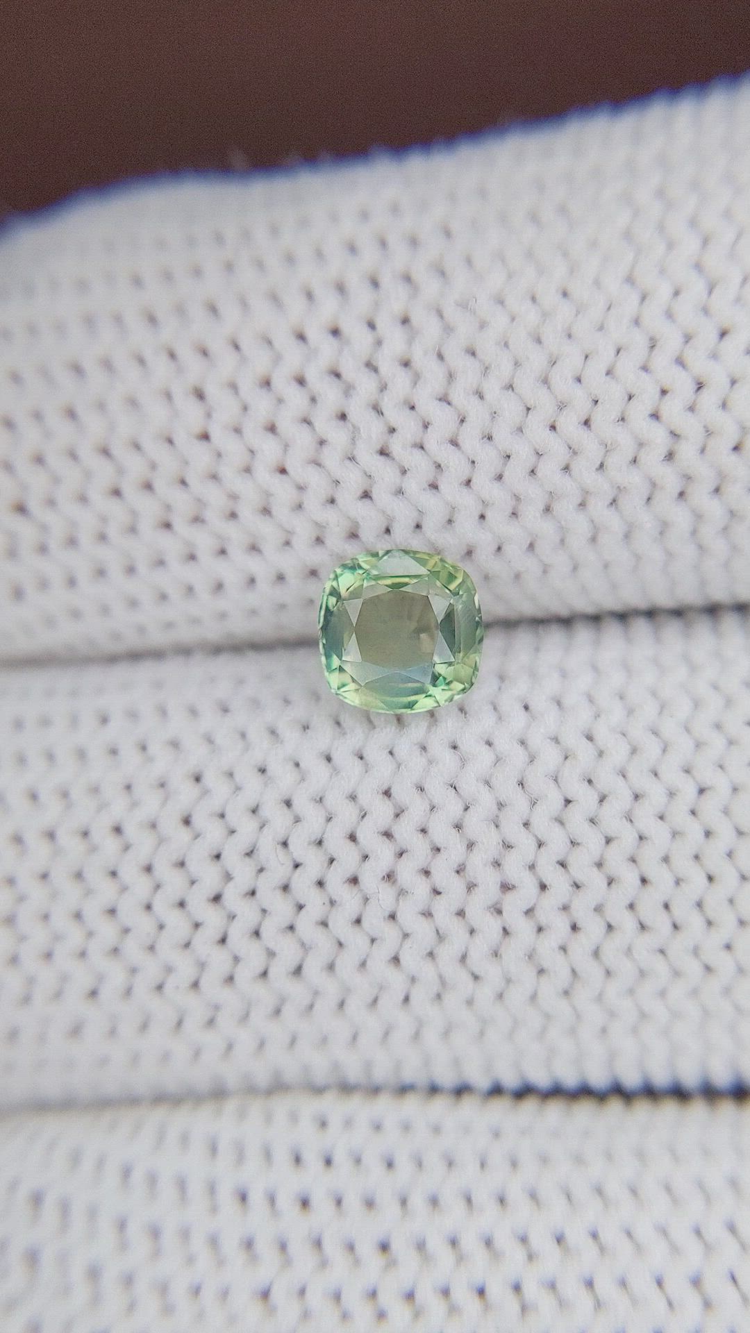 0.99 Ct. Alexandrite from Madagascar Size Video