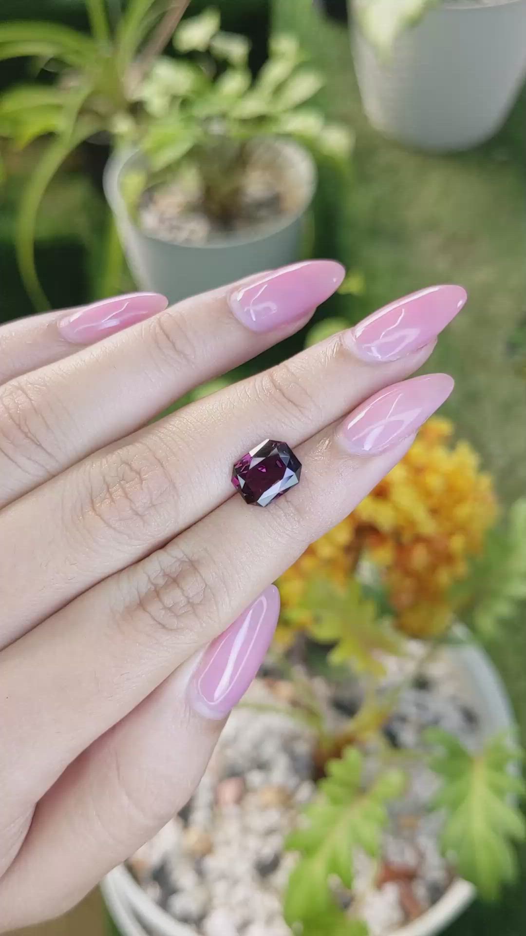 3.21 Ct. Spinel from Ceylon (Sri Lanka) Size Video