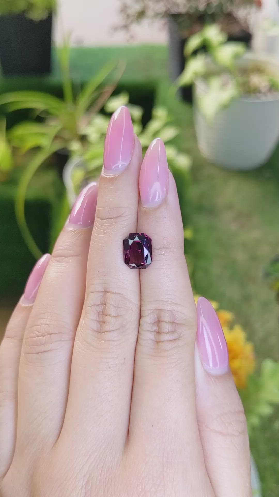 3.21 Ct. Spinel from Ceylon (Sri Lanka) Size Video