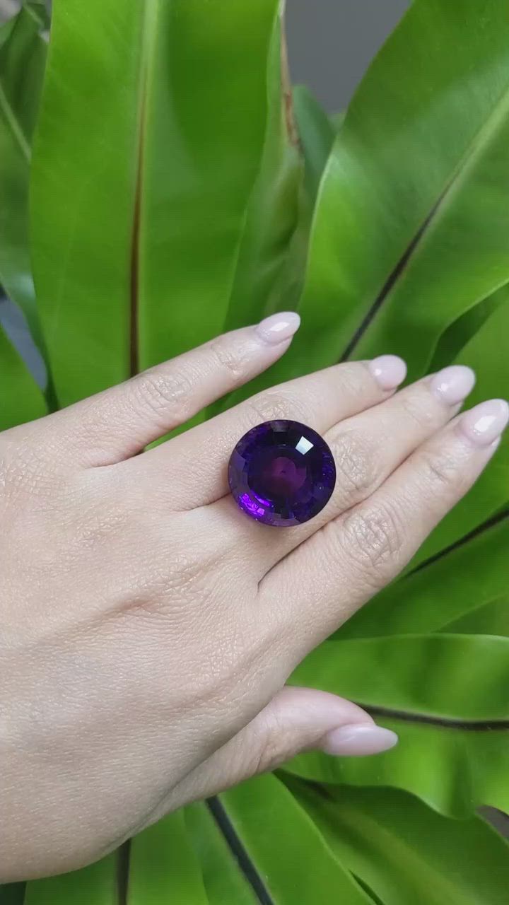 36.36 Ct. Amethyst from Brazil Size Video