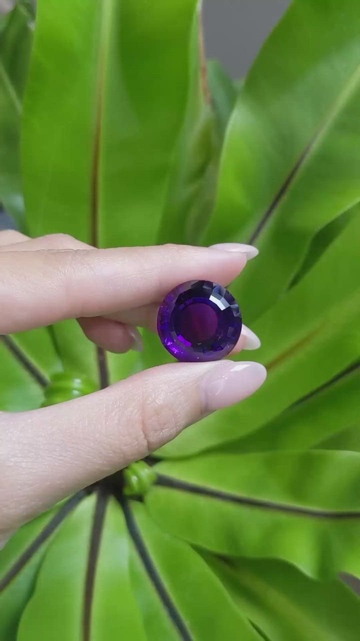 36.36 Ct. Amethyst from Brazil Size Video