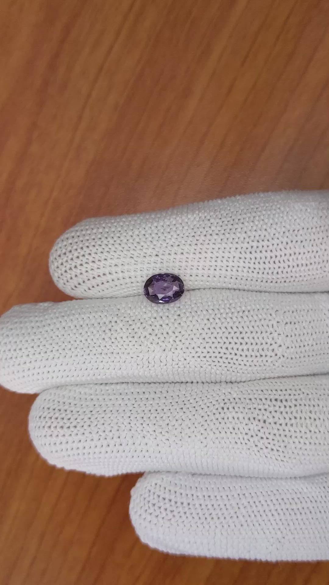1.10 Ct. Spinel from Ceylon (Sri Lanka) Size Video