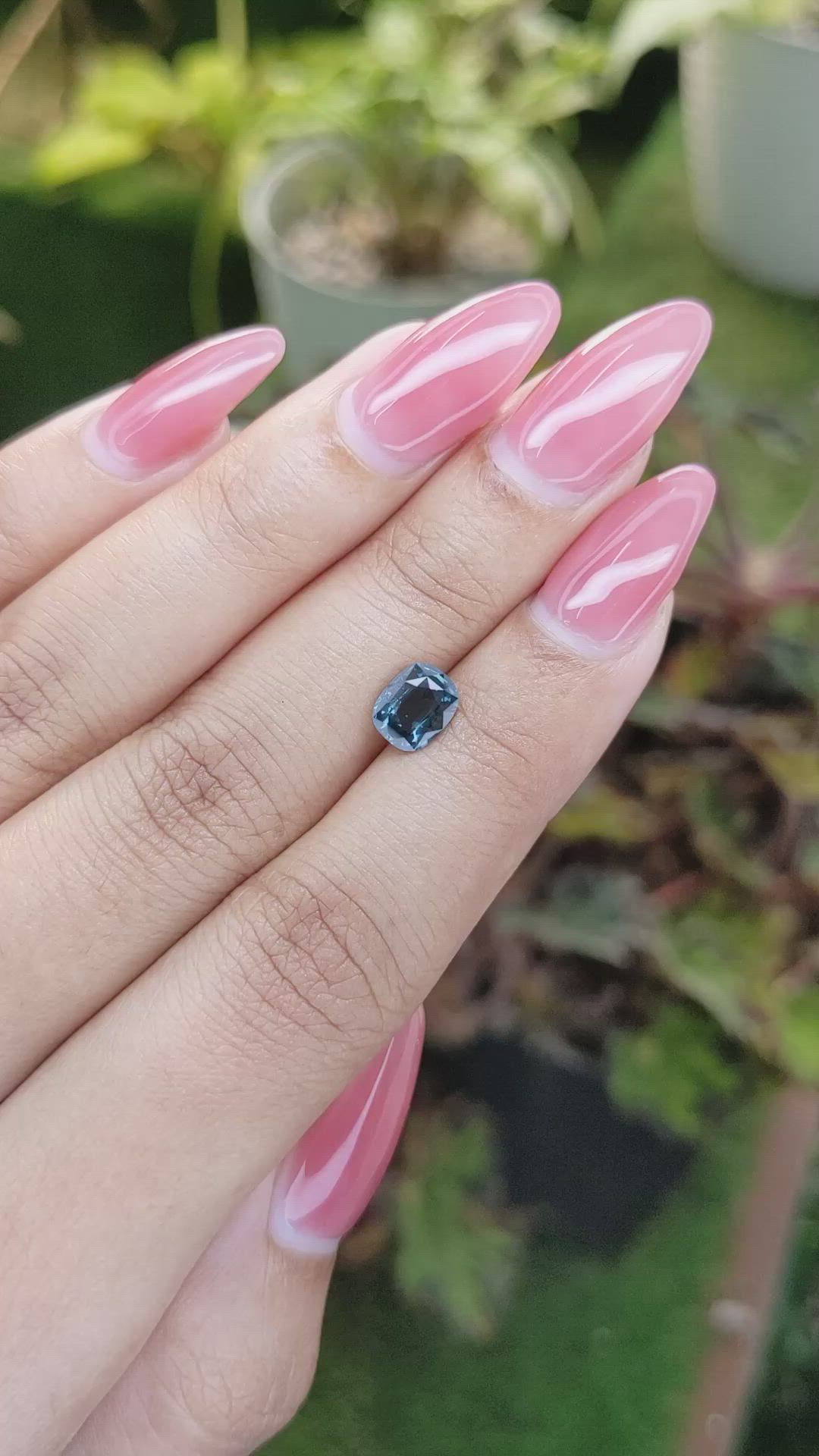 1.16 Ct. Spinel from Ceylon (Sri Lanka) Size Video