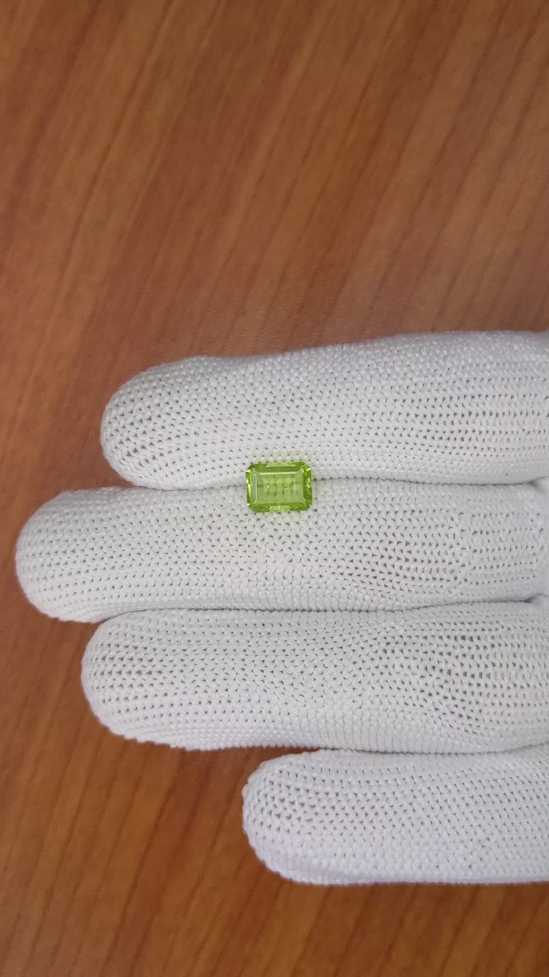1.63 Ct. Peridot from Pakistan Size Video