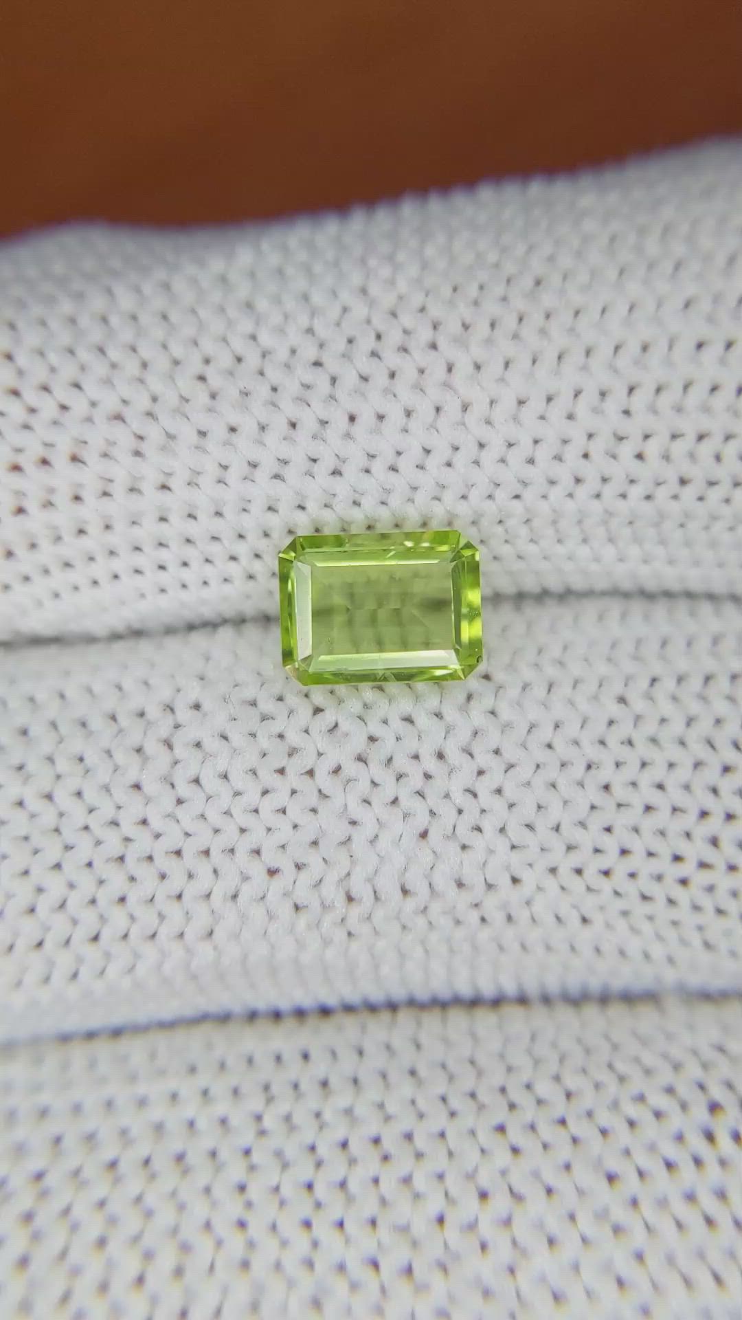 1.63 Ct. Peridot from Pakistan Size Video