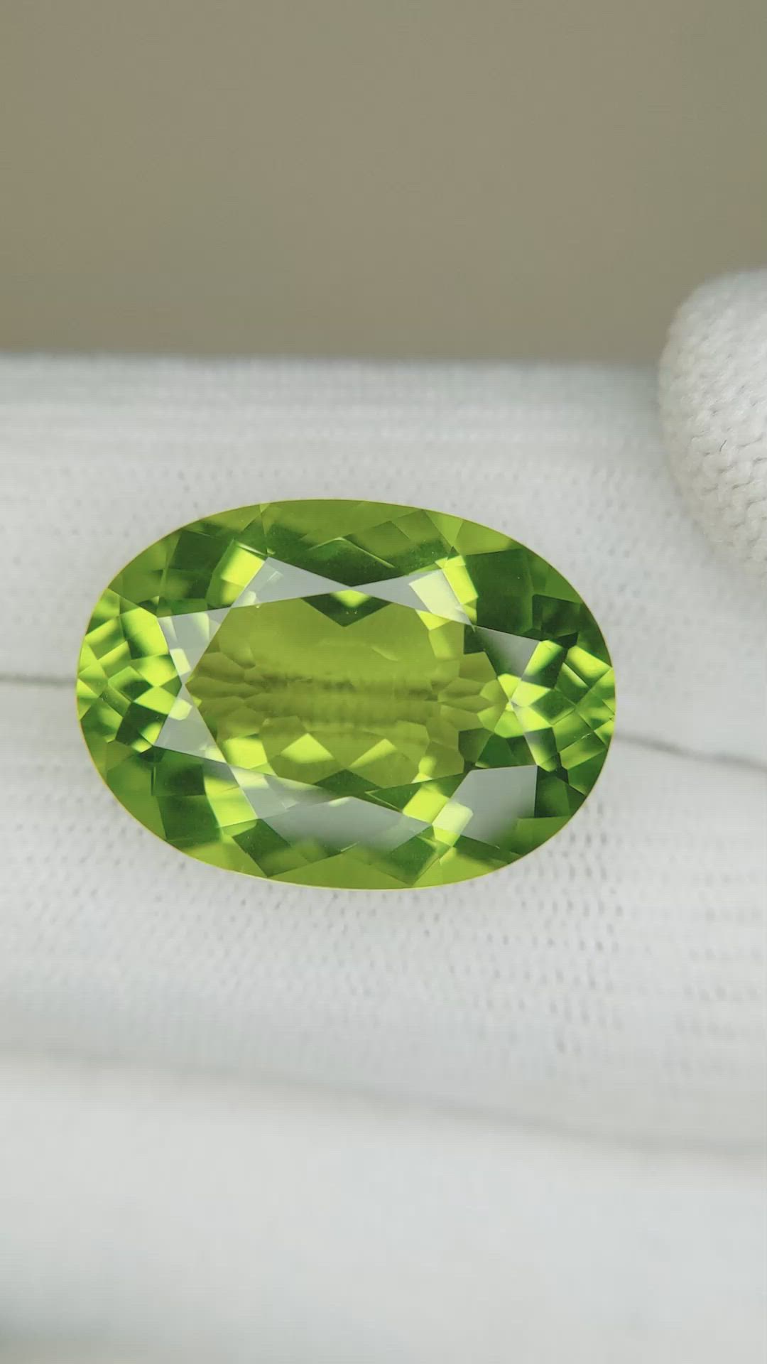 18.45 Ct. Peridot from Burma (Myanmar) Size Video