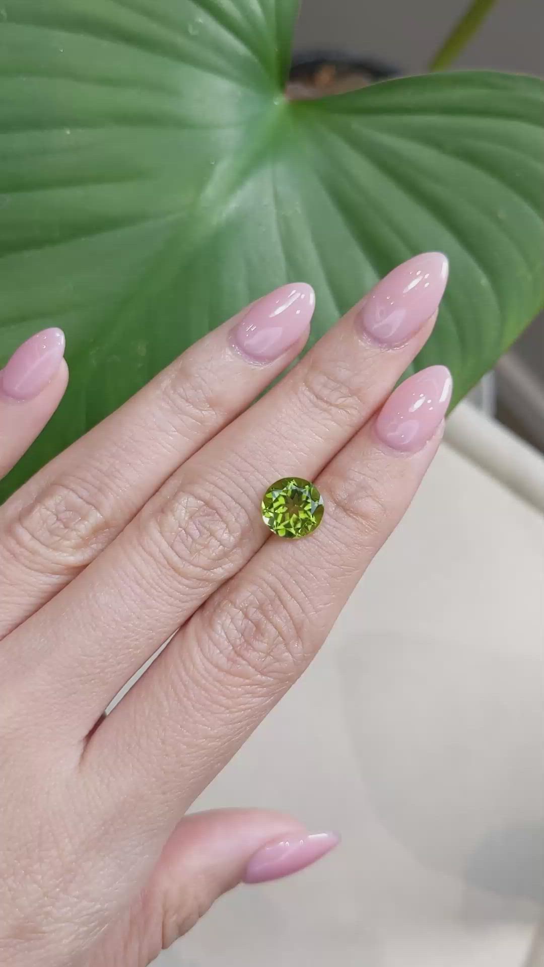2.93 Ct. Peridot from Burma (Myanmar) Size Video