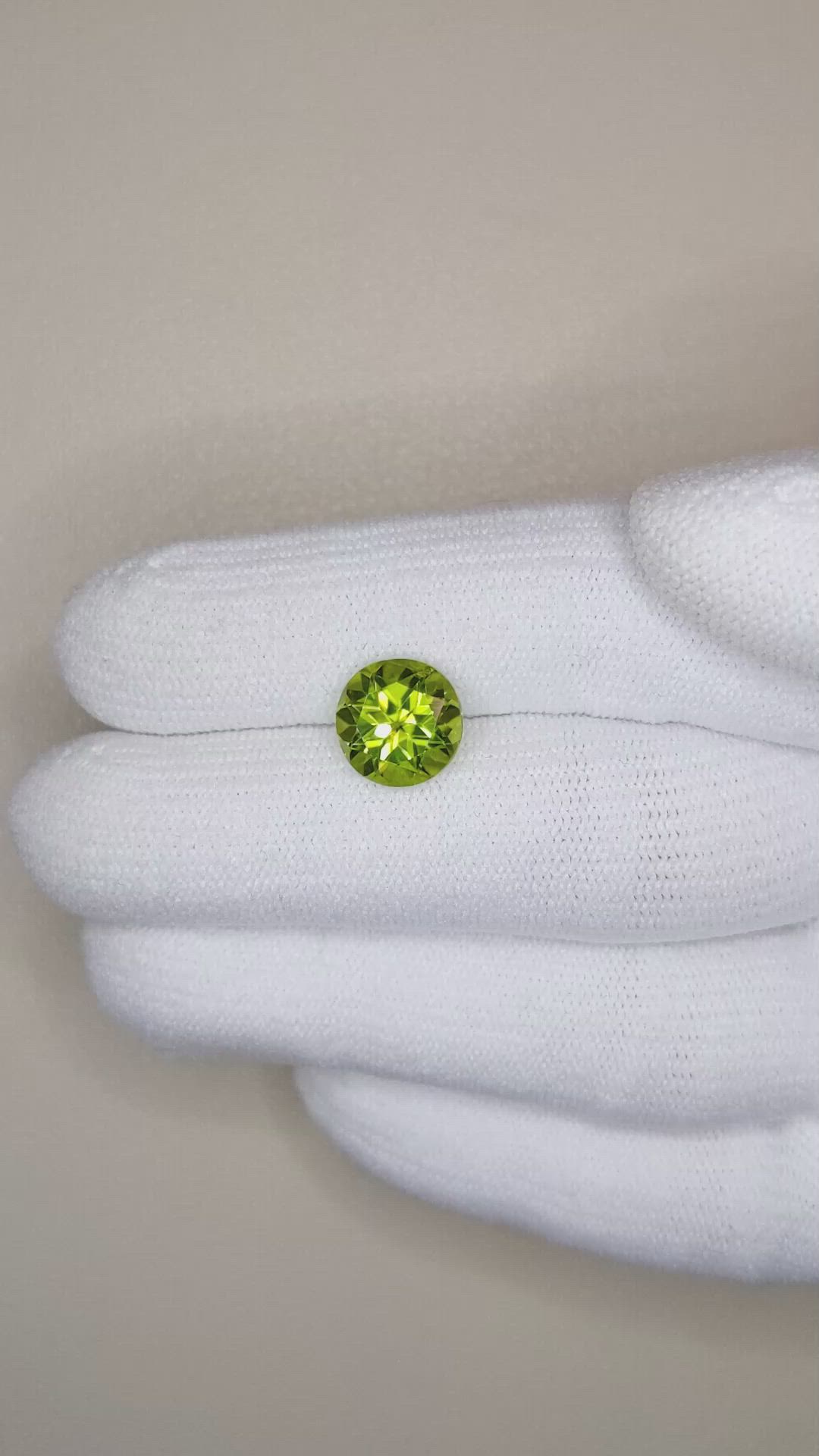 2.82 Ct. Peridot from Burma (Myanmar) Size Video