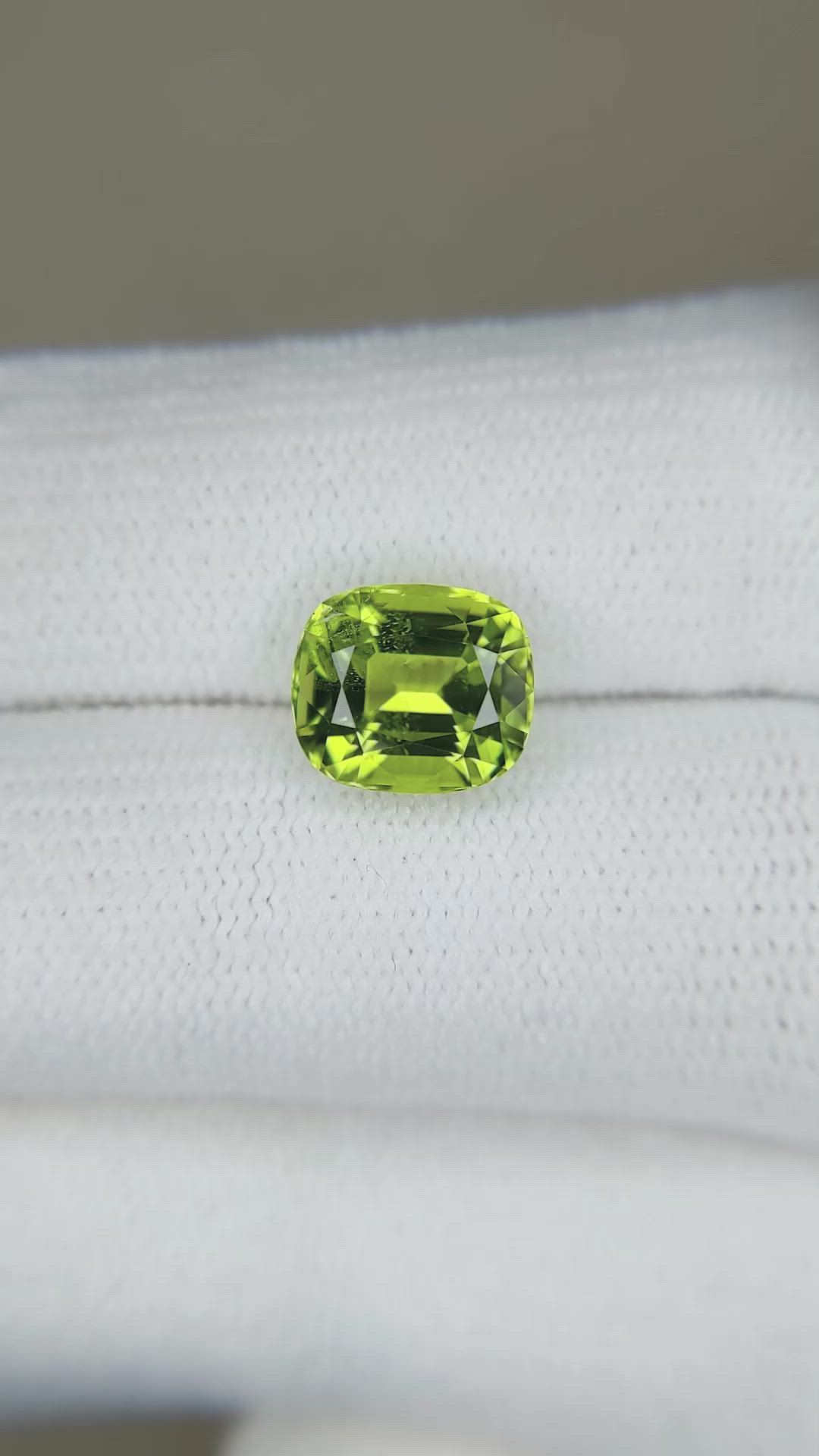 2.99 Ct. Peridot from Pakistan Size Video