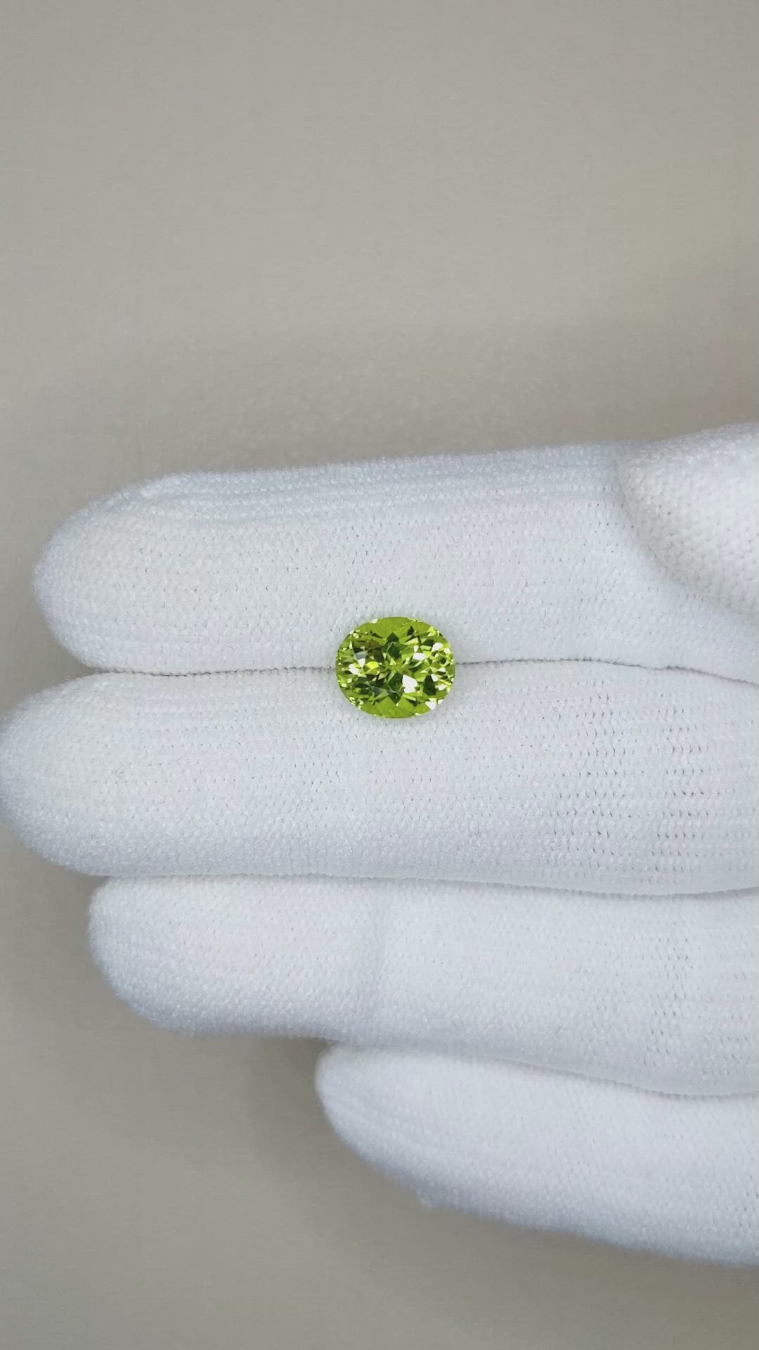 2.00 Ct. Peridot from Pakistan Size Video
