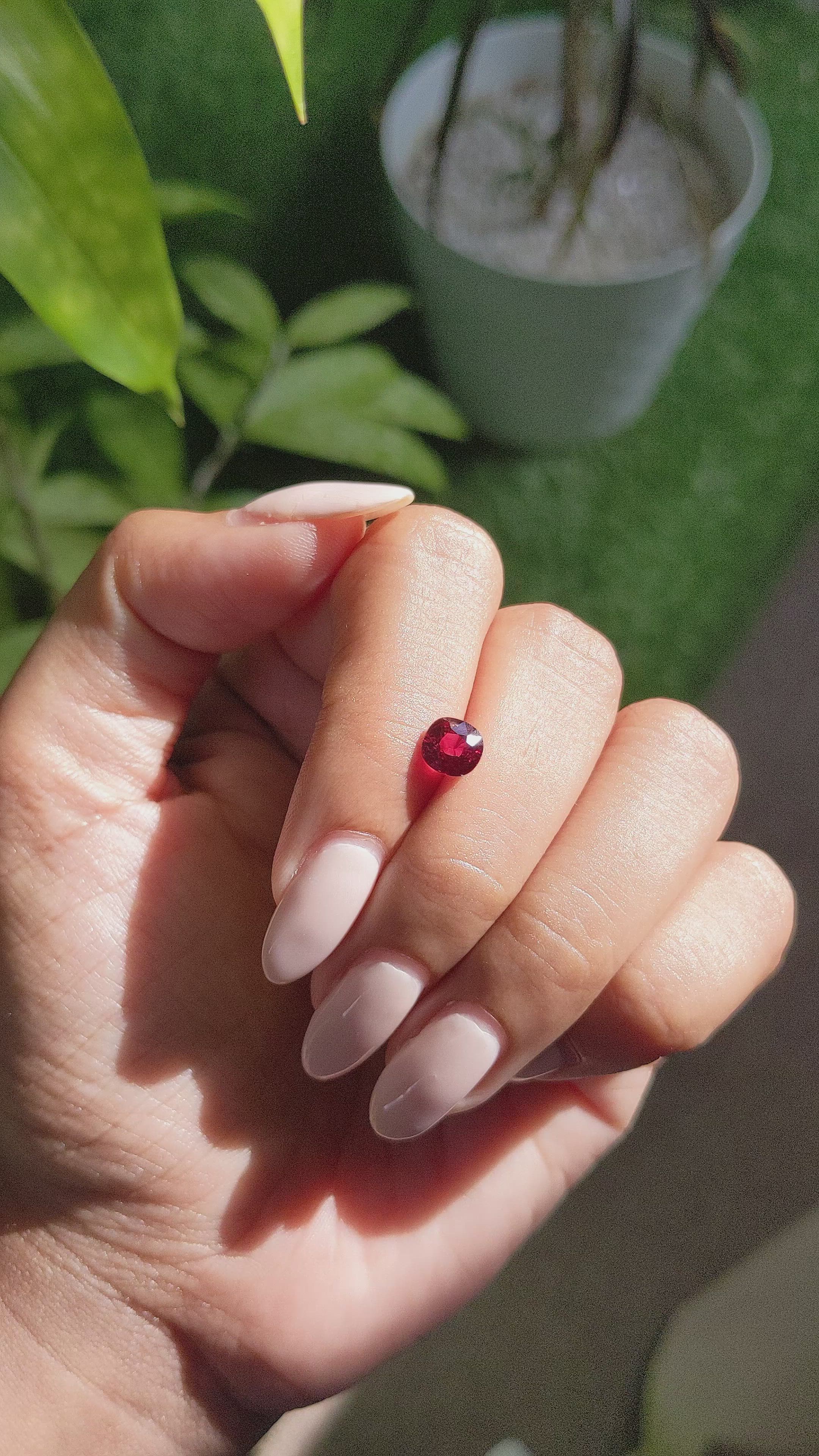 1.04 Ct. Spinel from Burma (Myanmar) Size Video