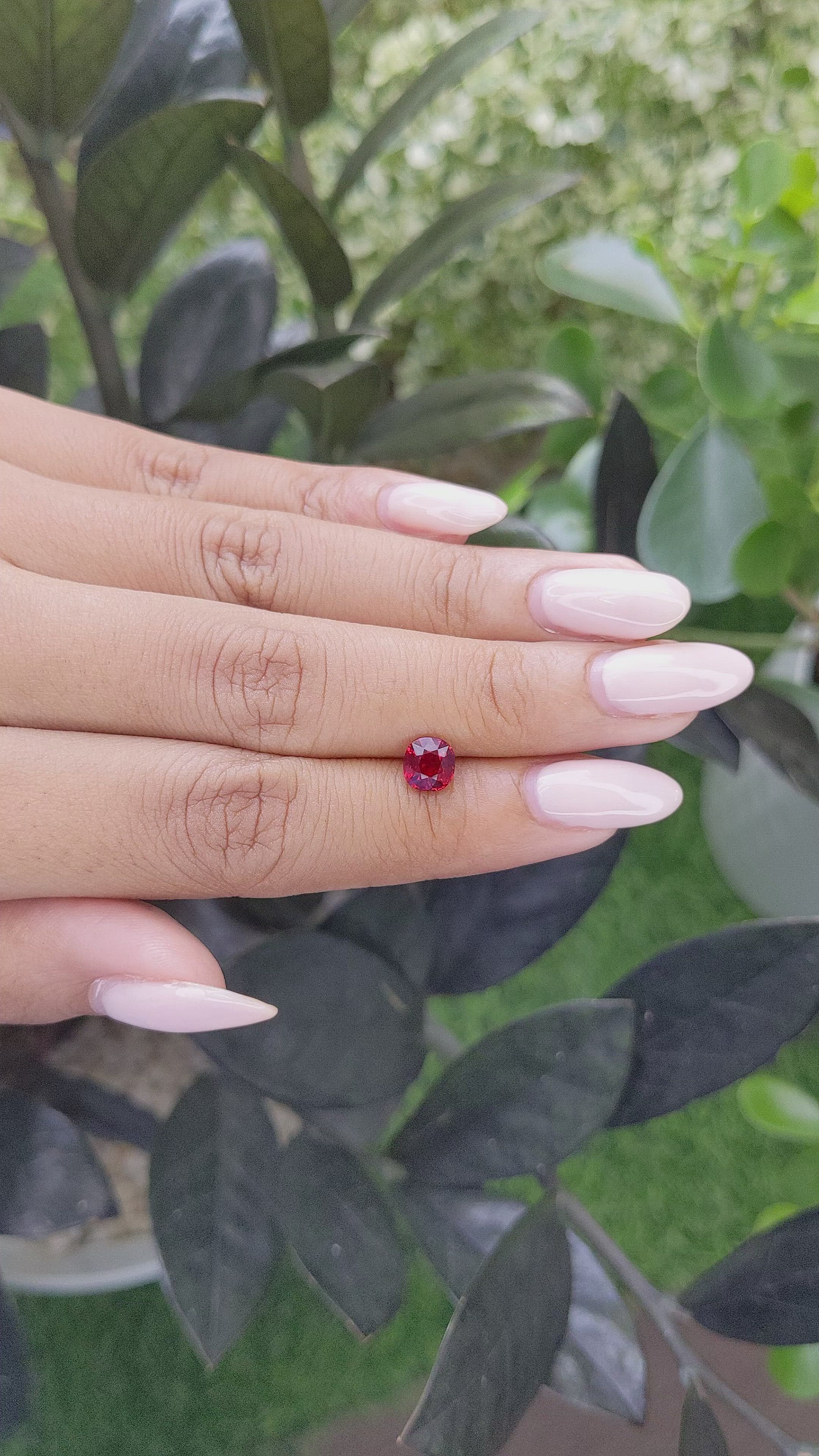 1.04 Ct. Spinel from Burma (Myanmar) Size Video