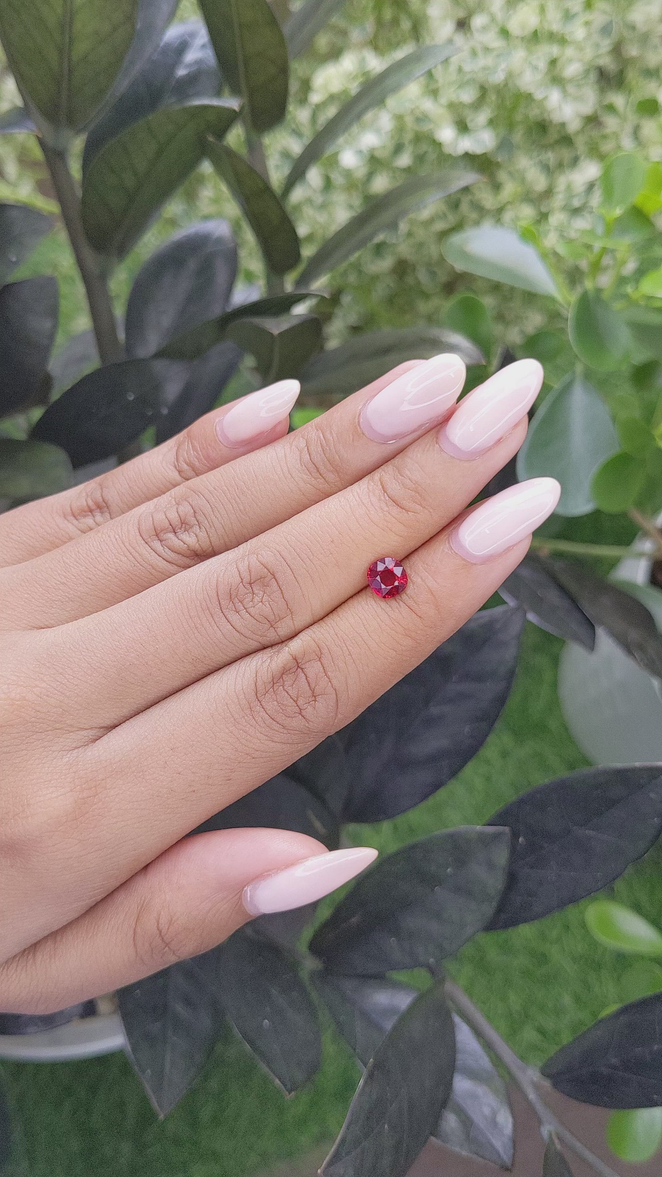 1.04 Ct. Spinel from Burma (Myanmar) Size Video