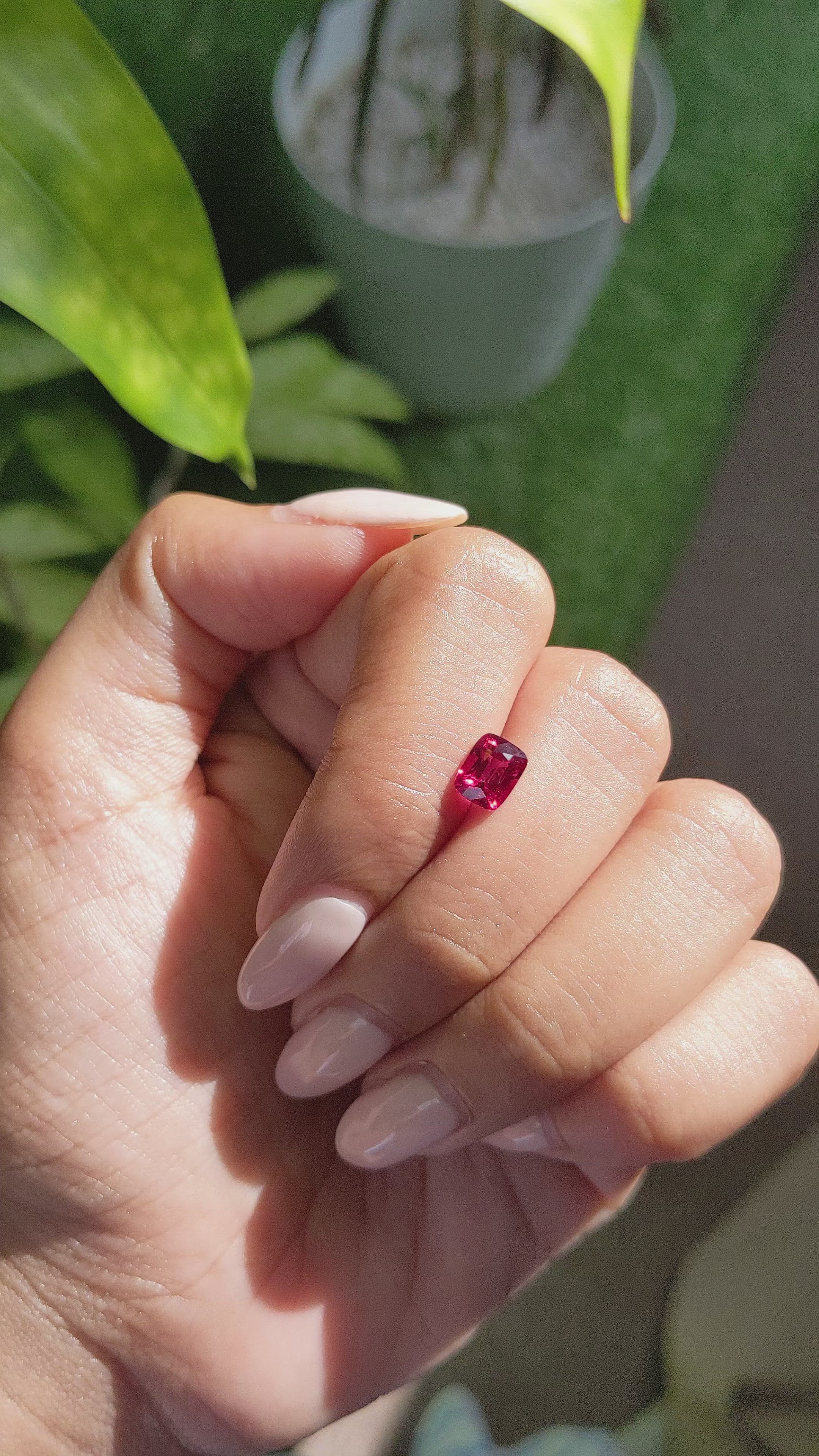 1.17 Ct. Spinel from Burma (Myanmar) Size Video