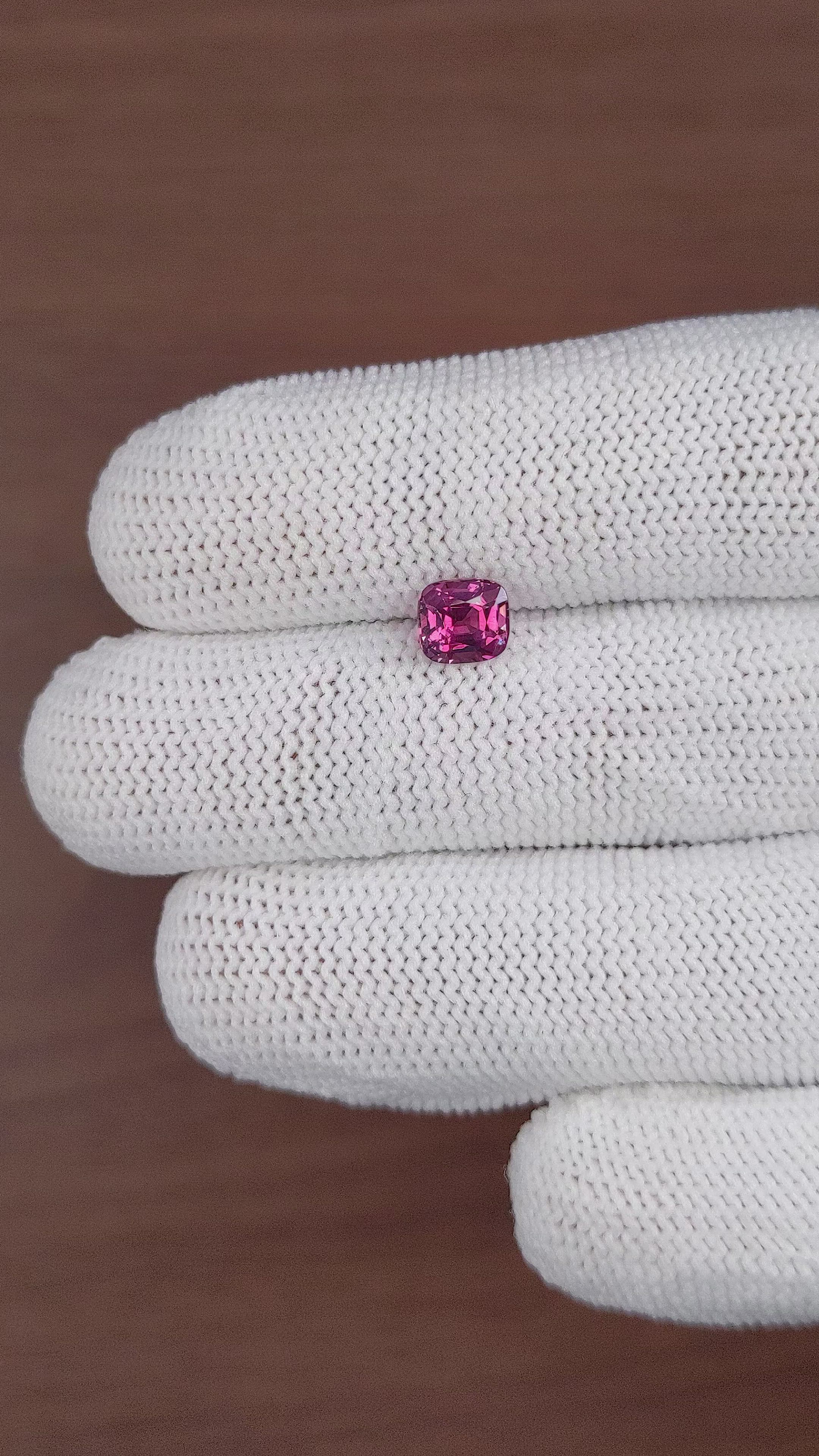 1.18 Ct. Spinel from Burma (Myanmar) Size Video