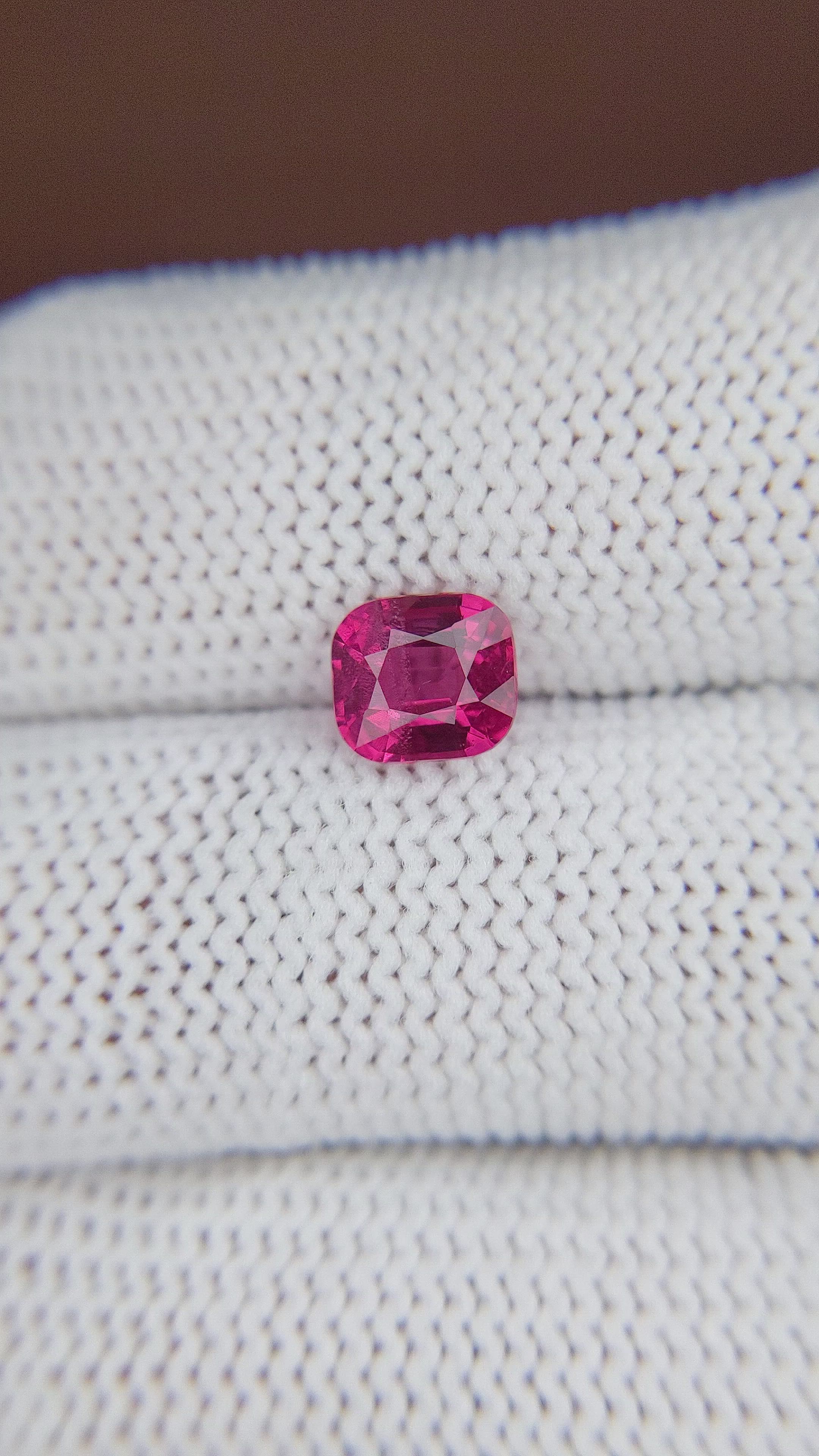 1.40 Ct. Spinel from Burma (Myanmar) Size Video