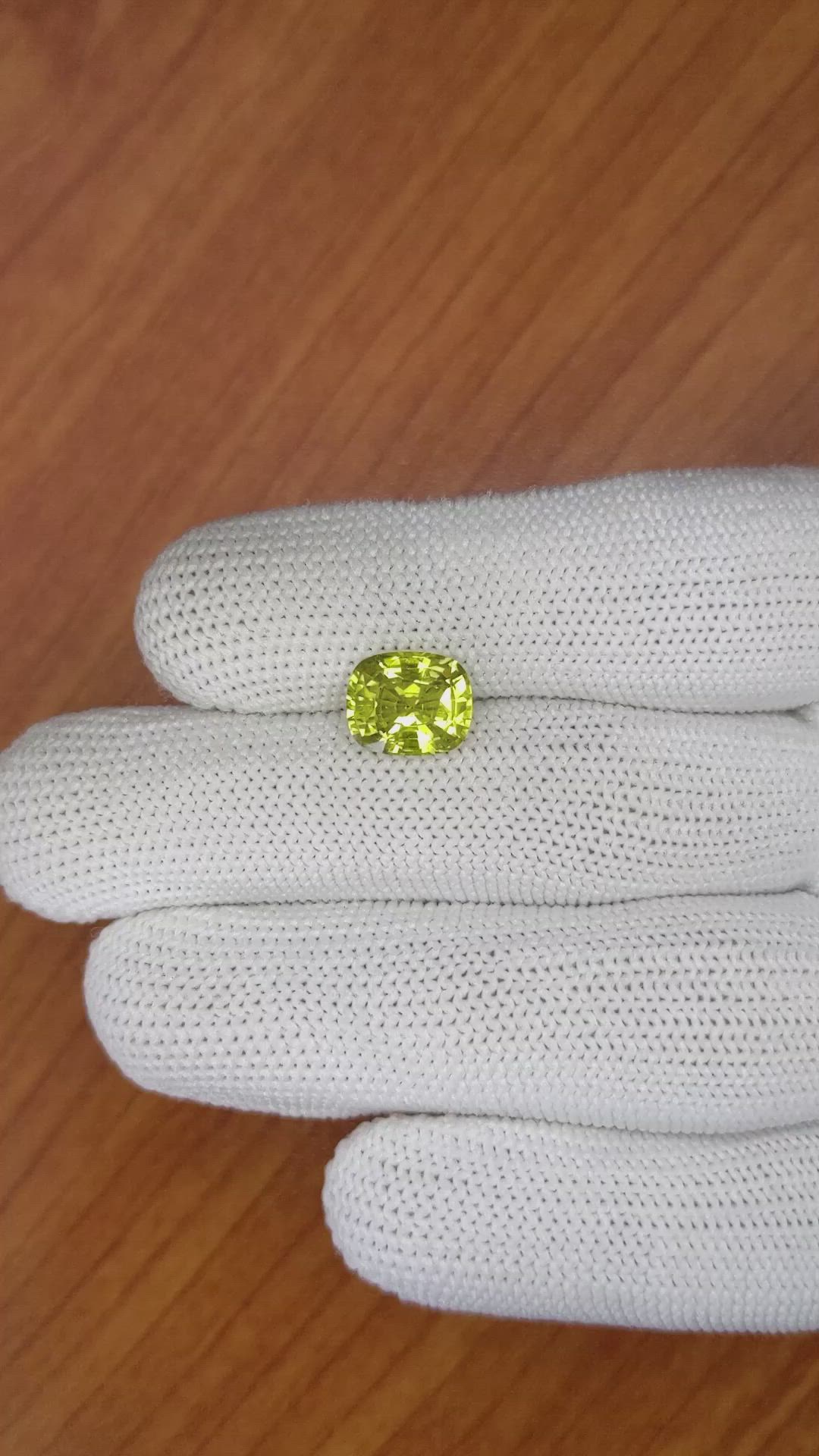3.26 Ct. Chrysoberyl from Ceylon (Sri Lanka) Size Video