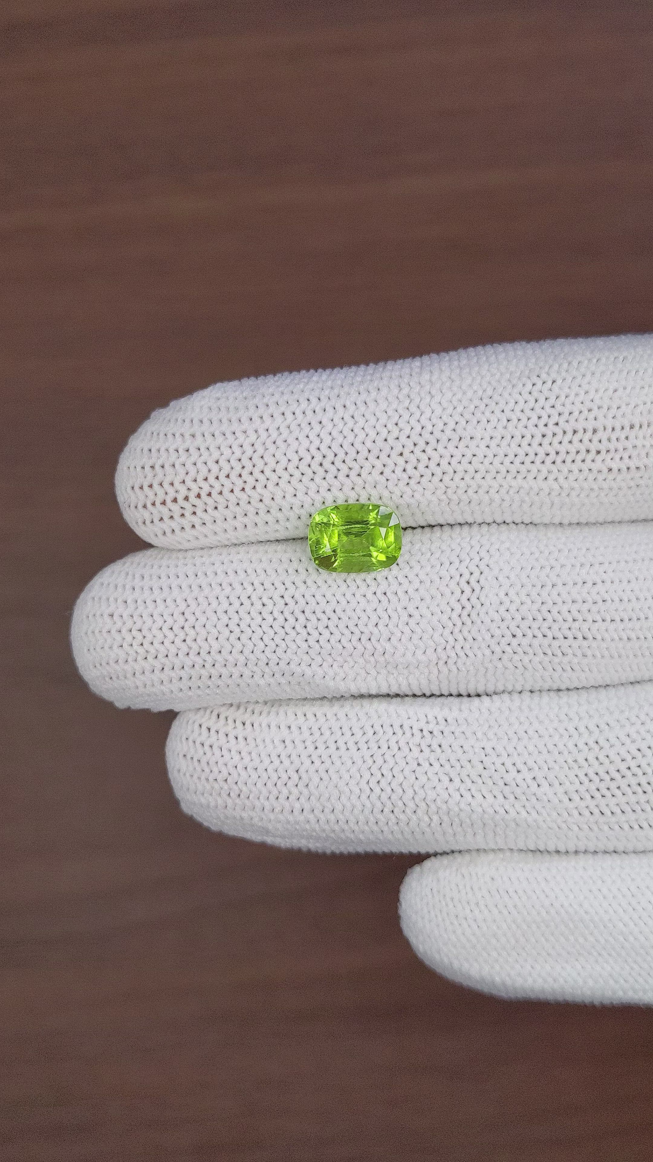 2.74 Ct. Peridot from Ceylon (Sri Lanka) Size Video