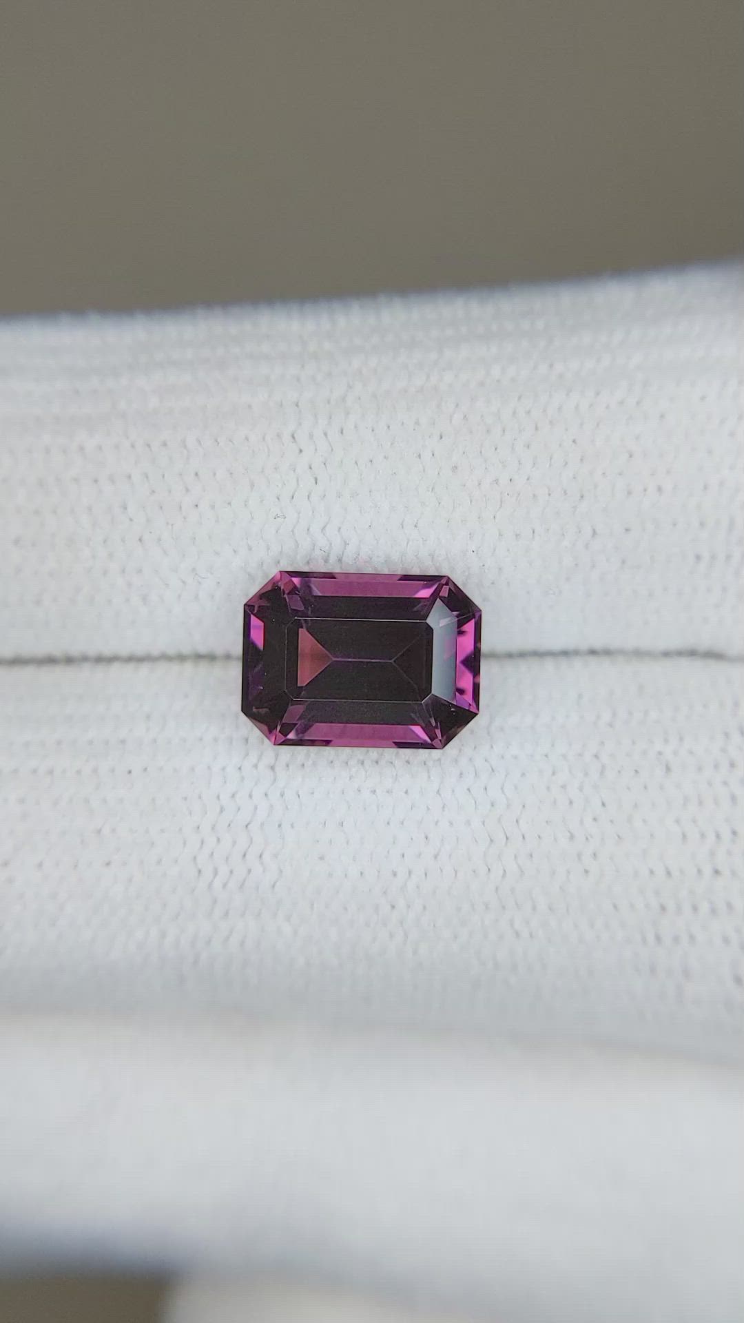 3.07 Ct. Spinel from Burma (Myanmar) Size Video