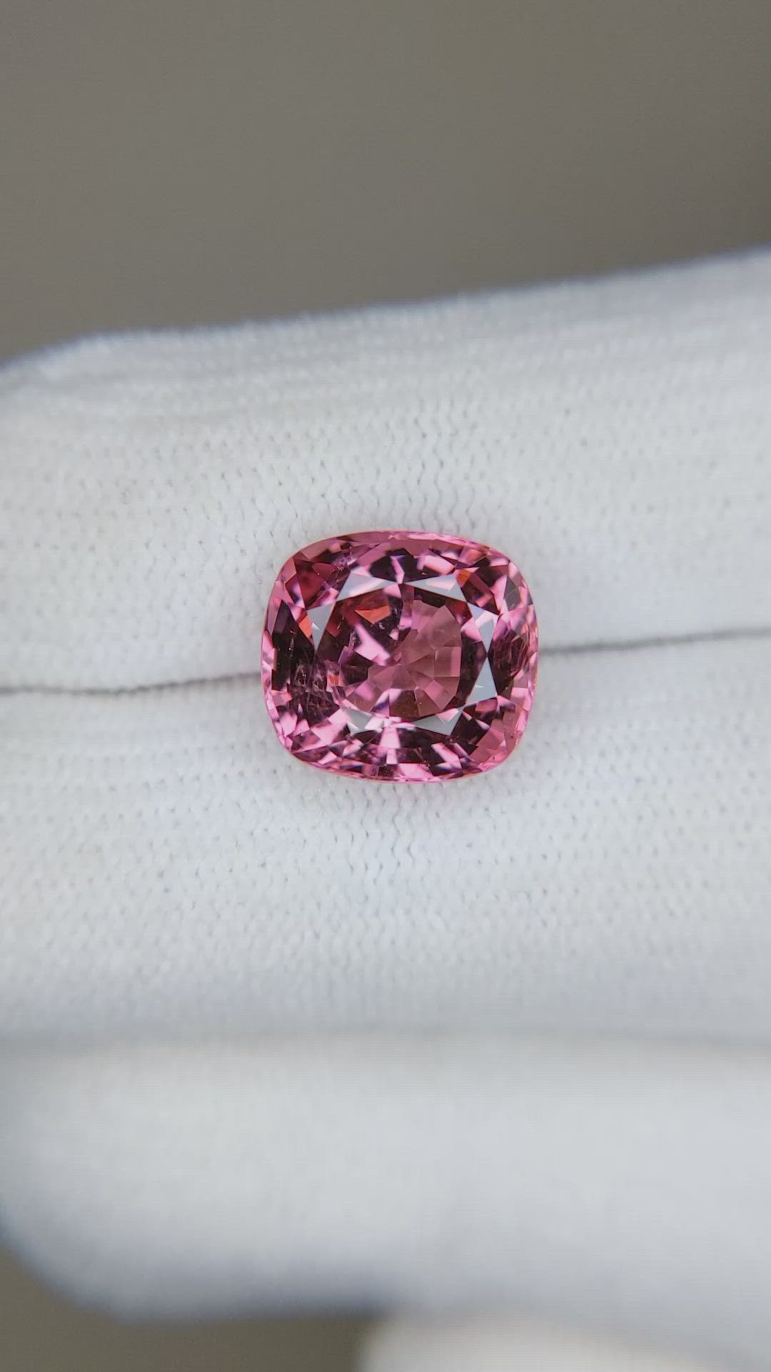 5.14 Ct. Spinel from Burma (Myanmar) Size Video