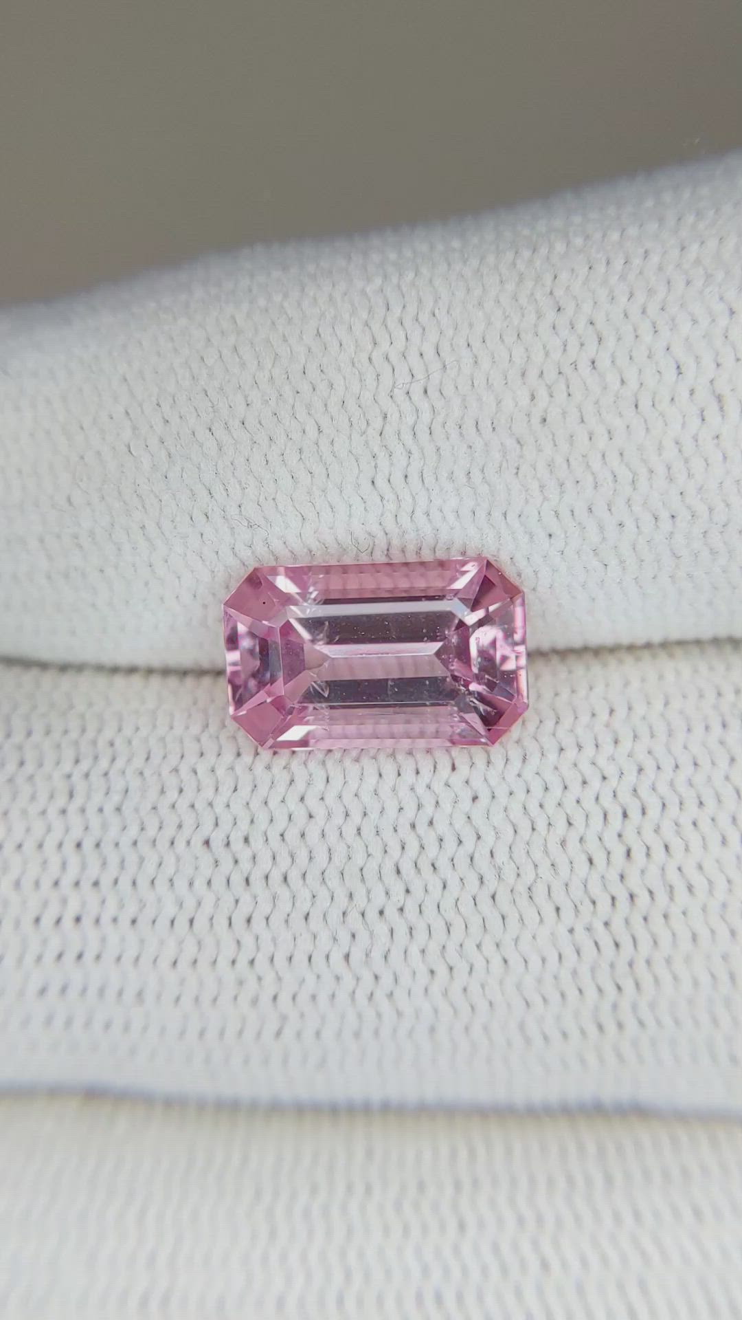 3.53 Ct. Spinel from Burma (Myanmar) Size Video