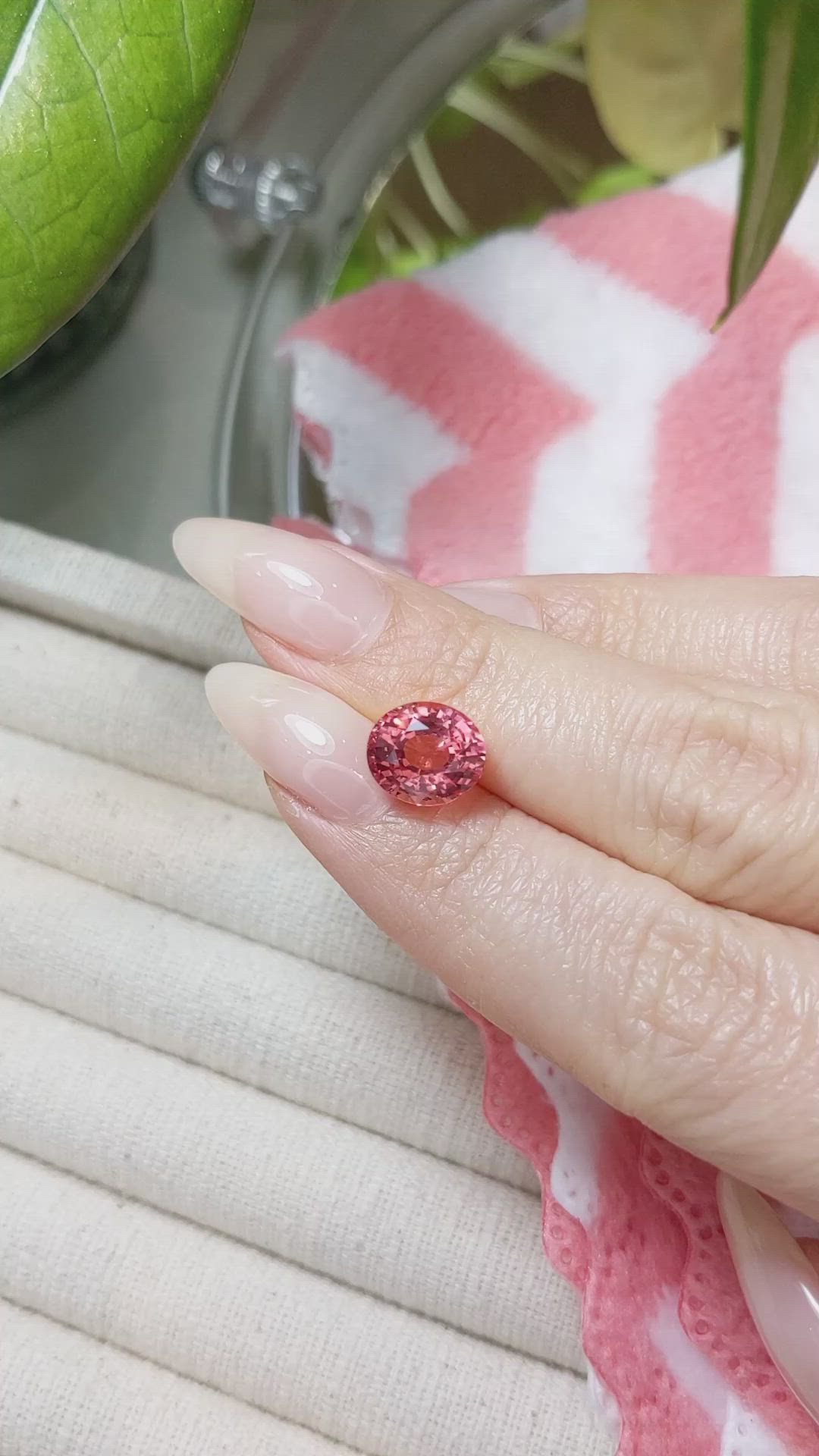 4.61 Ct. Spinel from Burma (Myanmar) Size Video