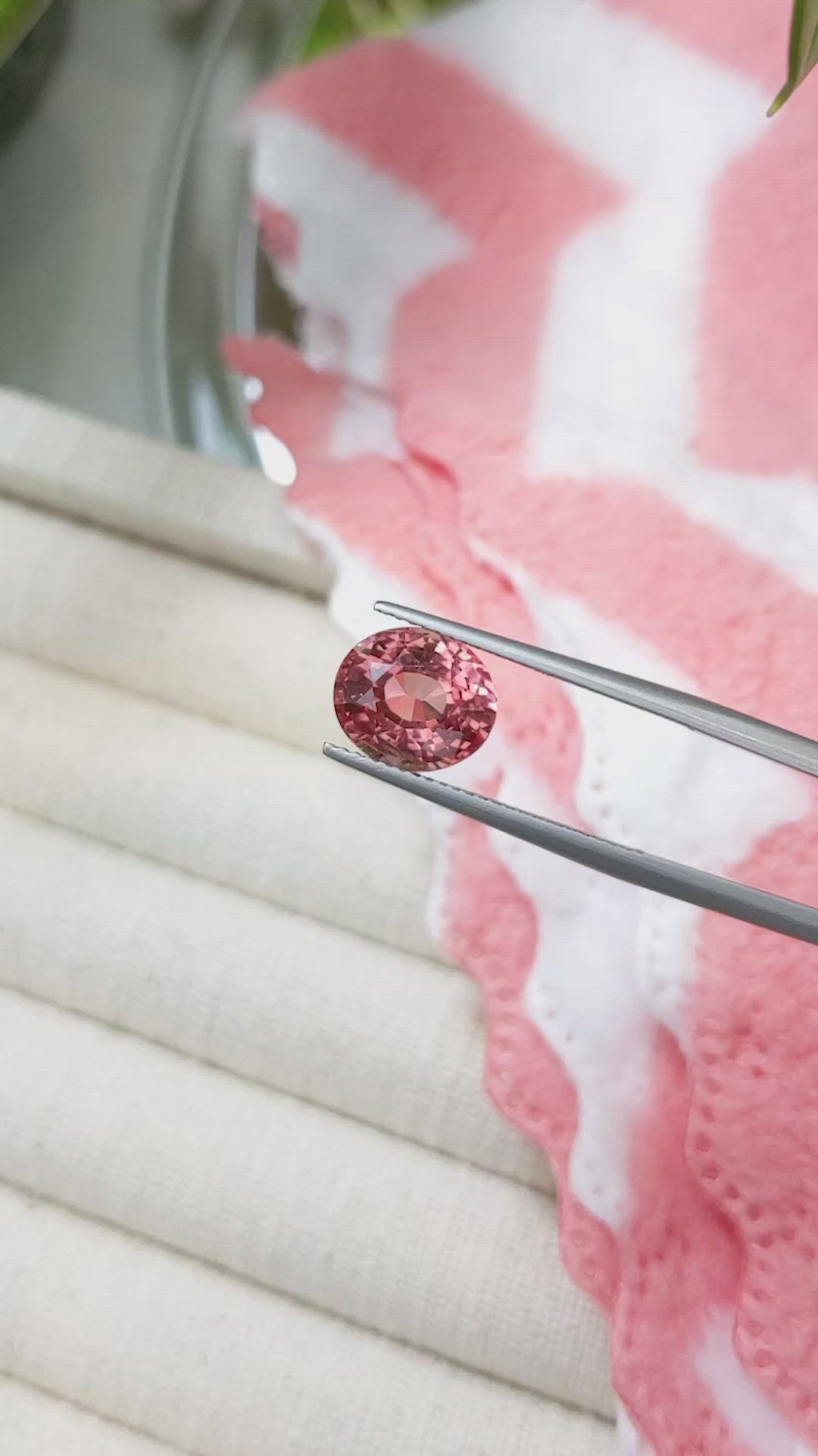 4.61 Ct. Spinel from Burma (Myanmar) Size Video