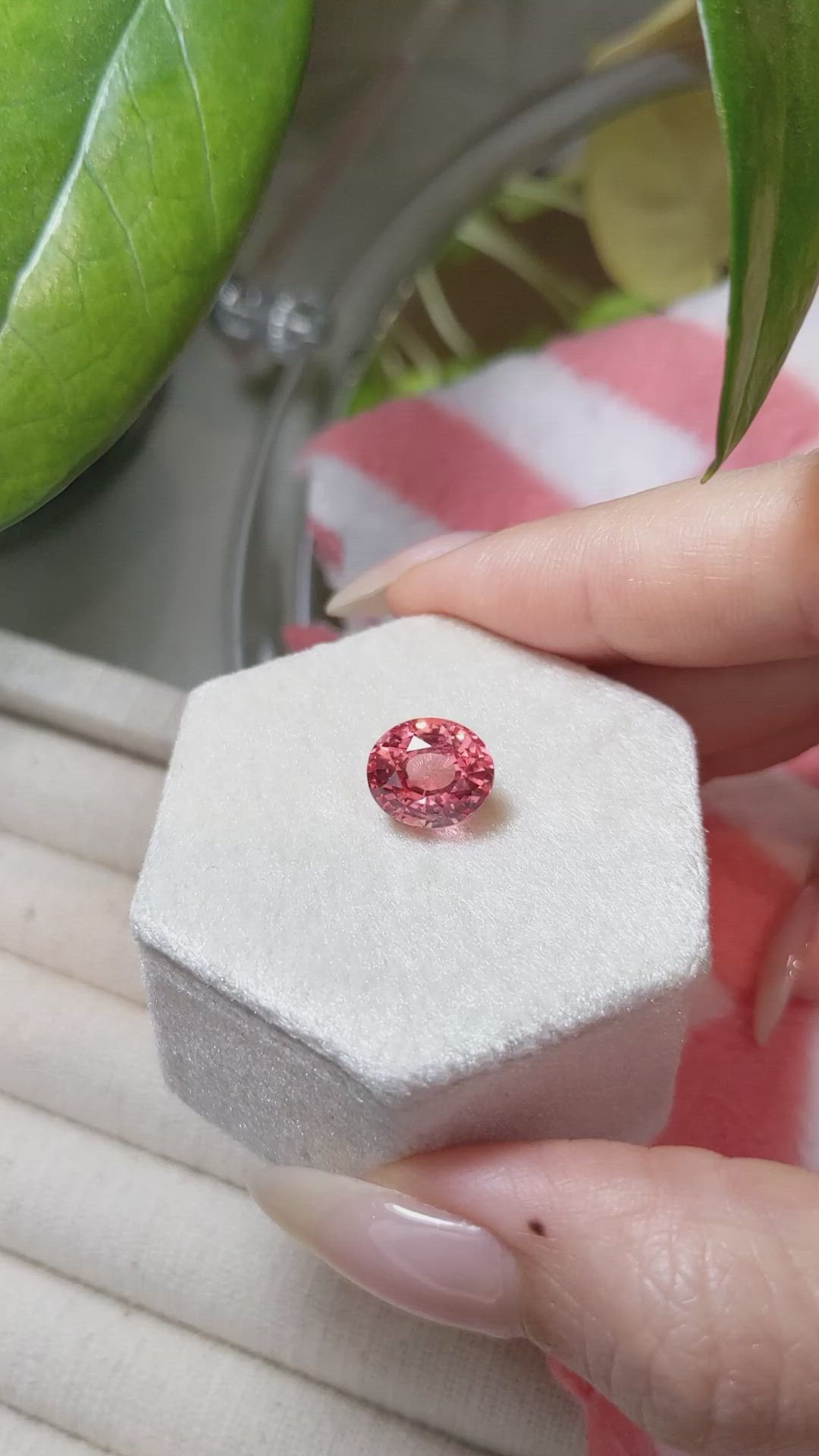 4.61 Ct. Spinel from Burma (Myanmar) Size Video