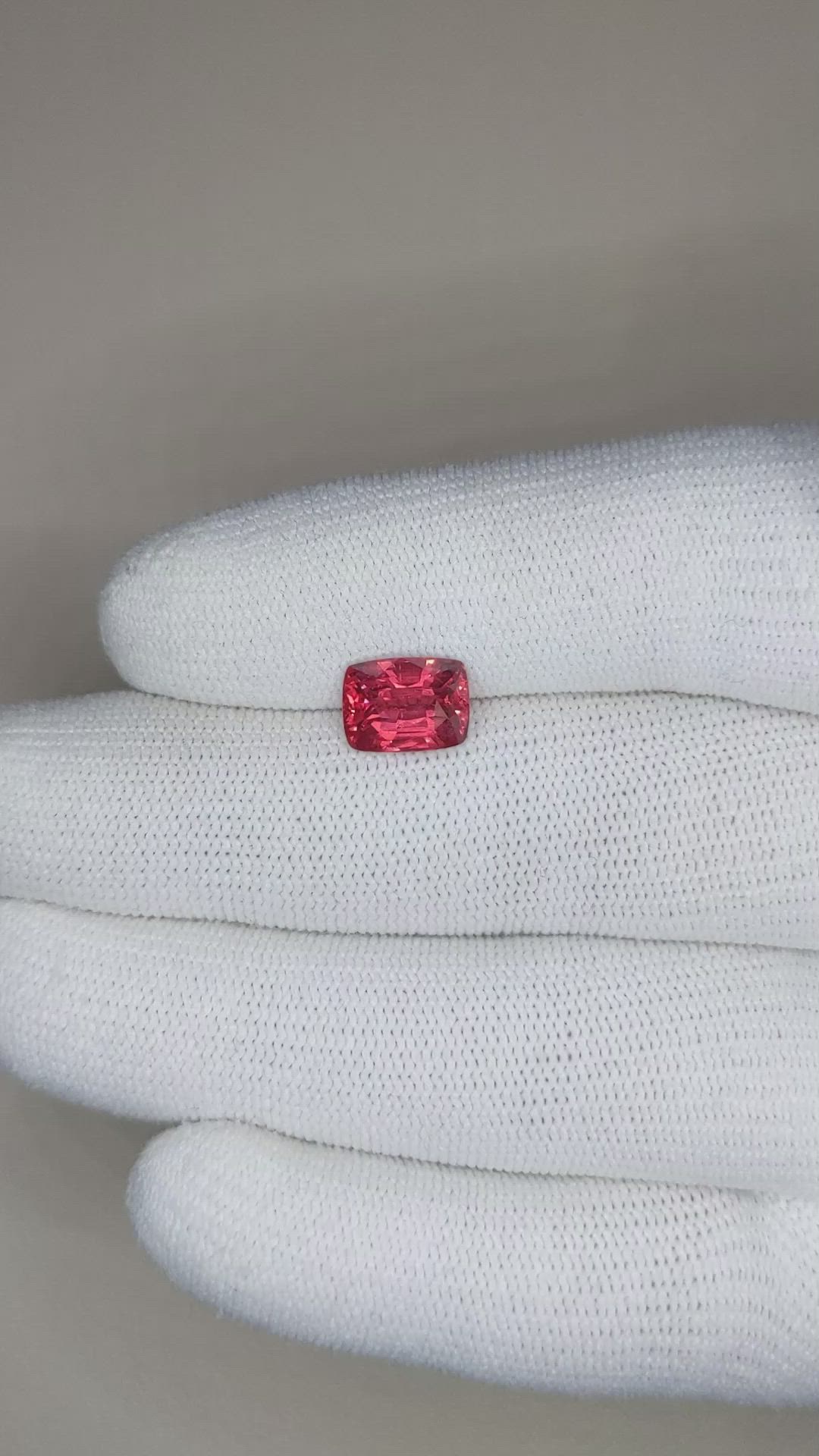 2.74 Ct. Spinel from Burma (Myanmar) Size Video