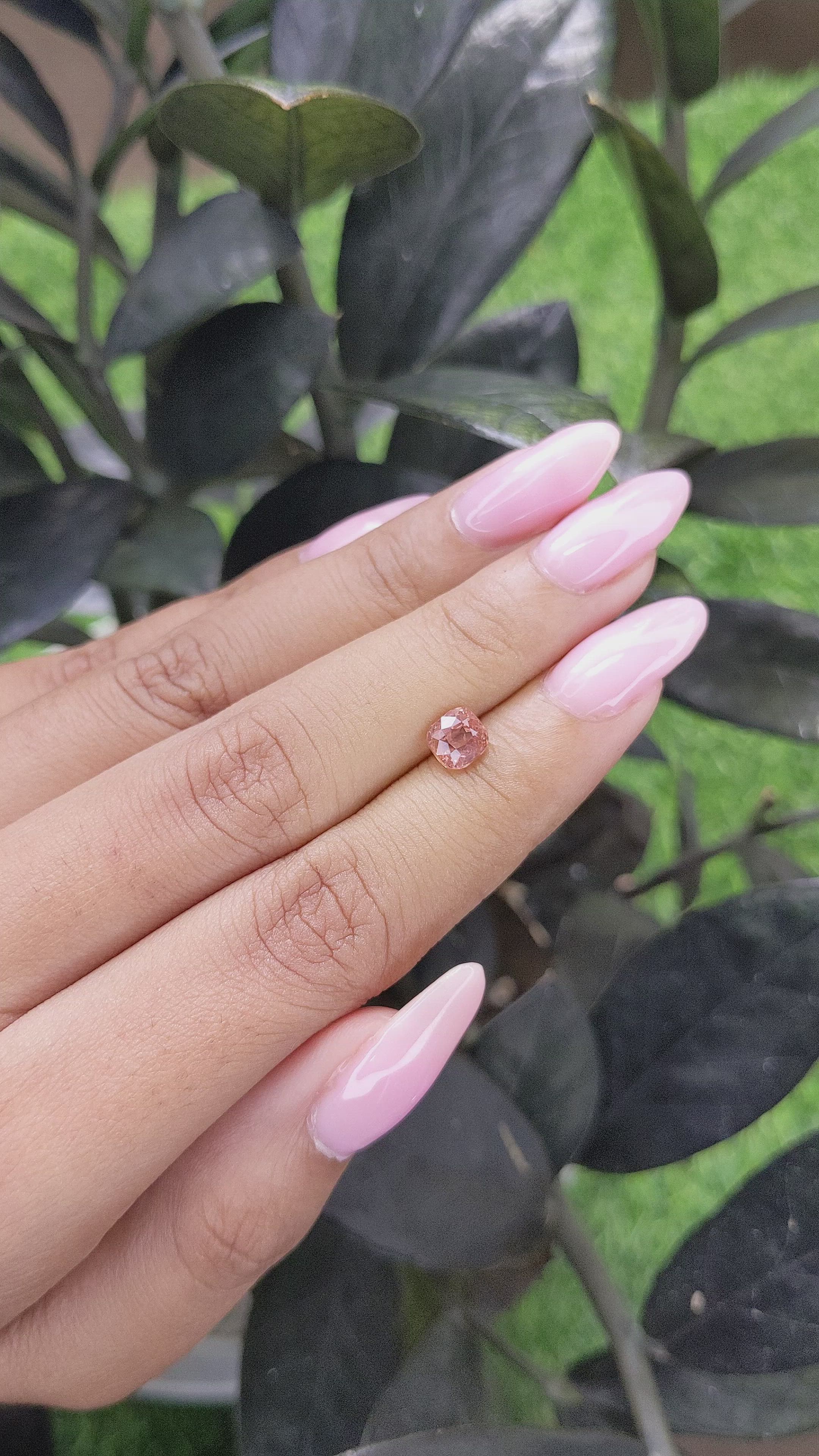 1.15 Ct. Spinel from Burma (Myanmar) Size Video