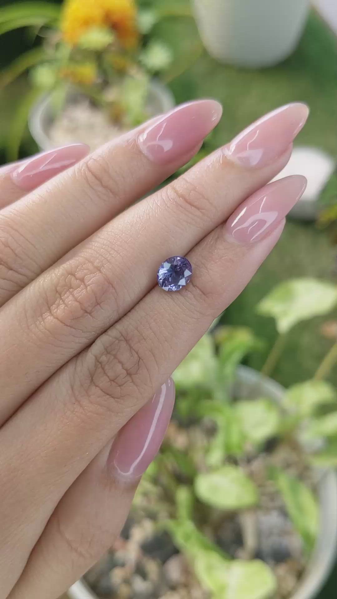 1.60 Ct. Spinel from Ceylon (Sri Lanka) Size Video