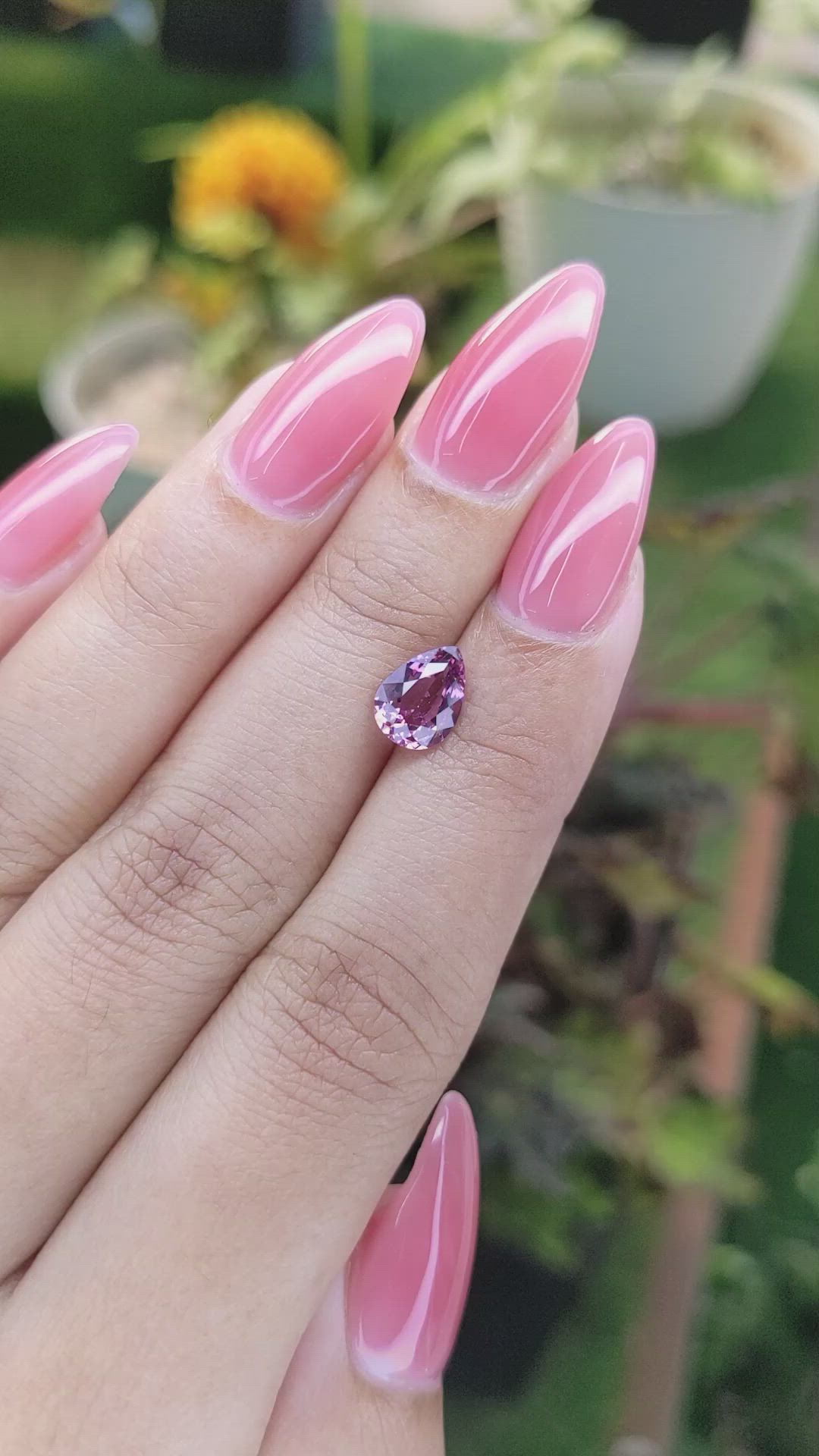 1.34 Ct. Spinel from Ceylon (Sri Lanka) Size Video