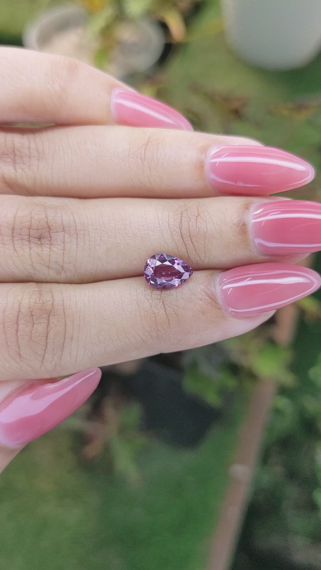 1.34 Ct. Spinel from Ceylon (Sri Lanka) Size Video