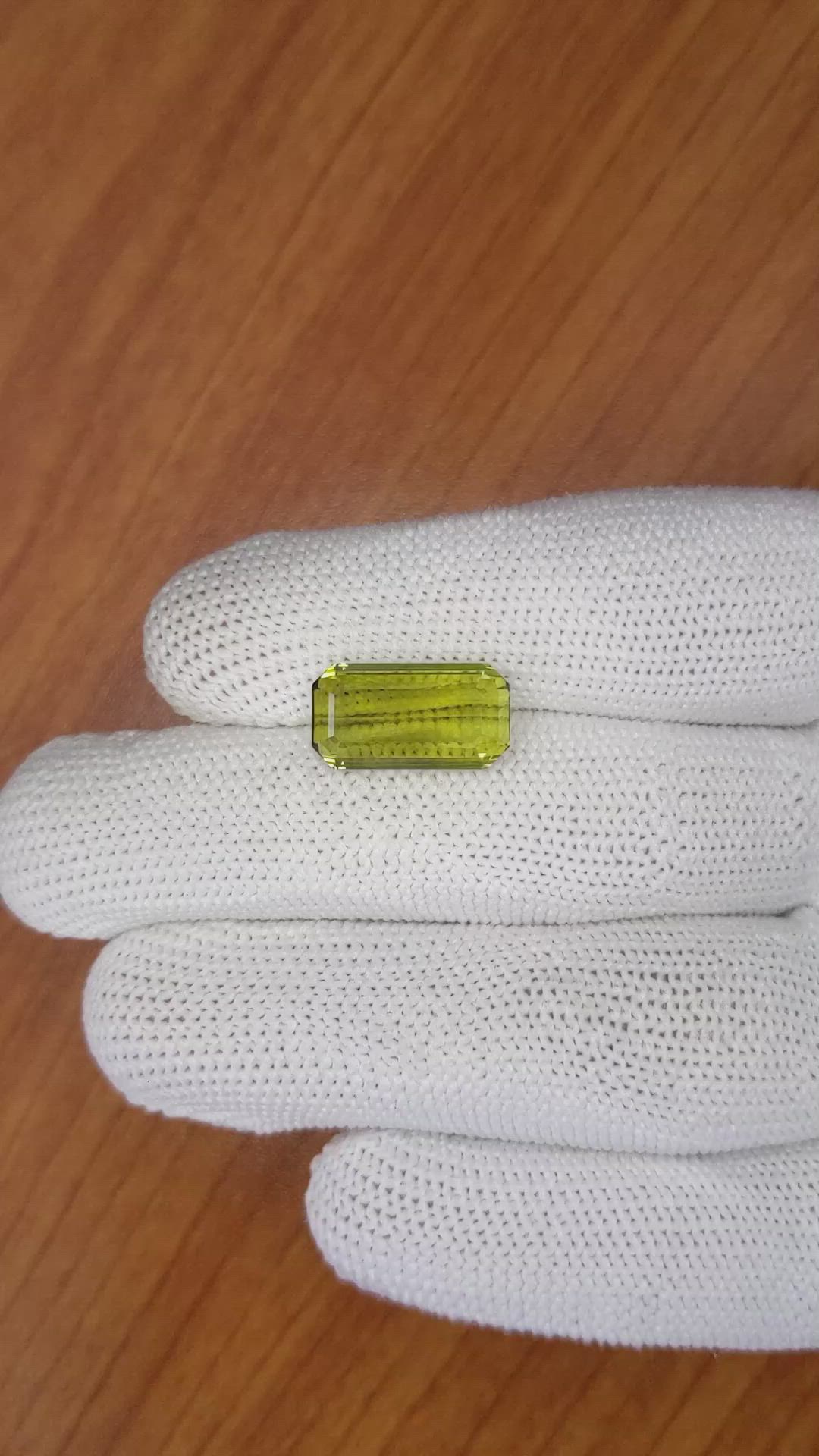 7.58 Ct. Alexandrite from Ceylon (Sri Lanka) Size Video