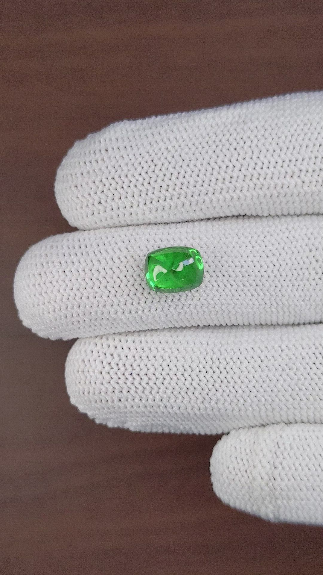 3.15 Ct. Cabochon Tsavorite Garnet from Tanzania Size Video