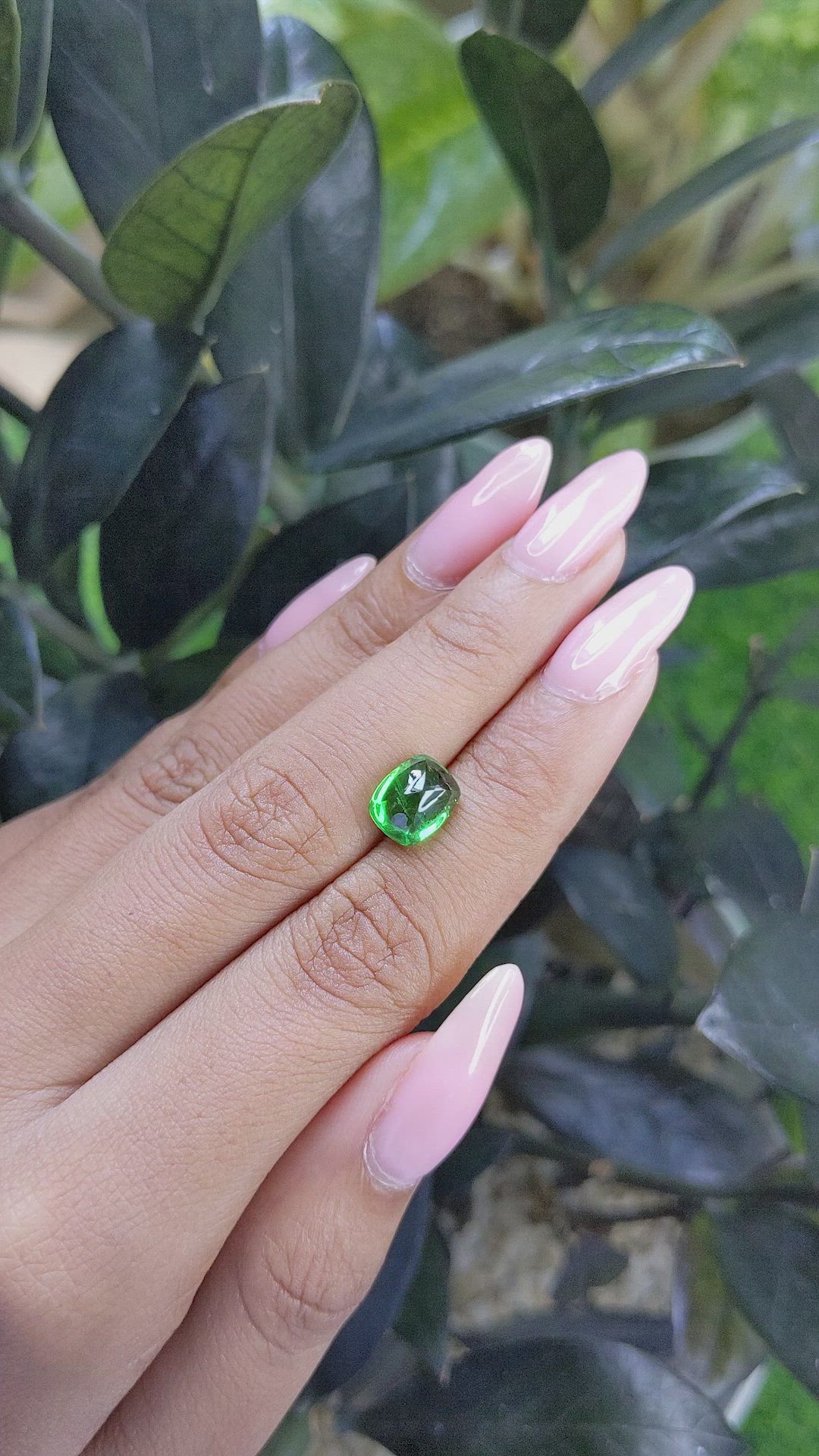 3.15 Ct. Cabochon Tsavorite Garnet from Tanzania Size Video